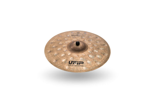 UFiP - Blast Extra Dry Crash Series