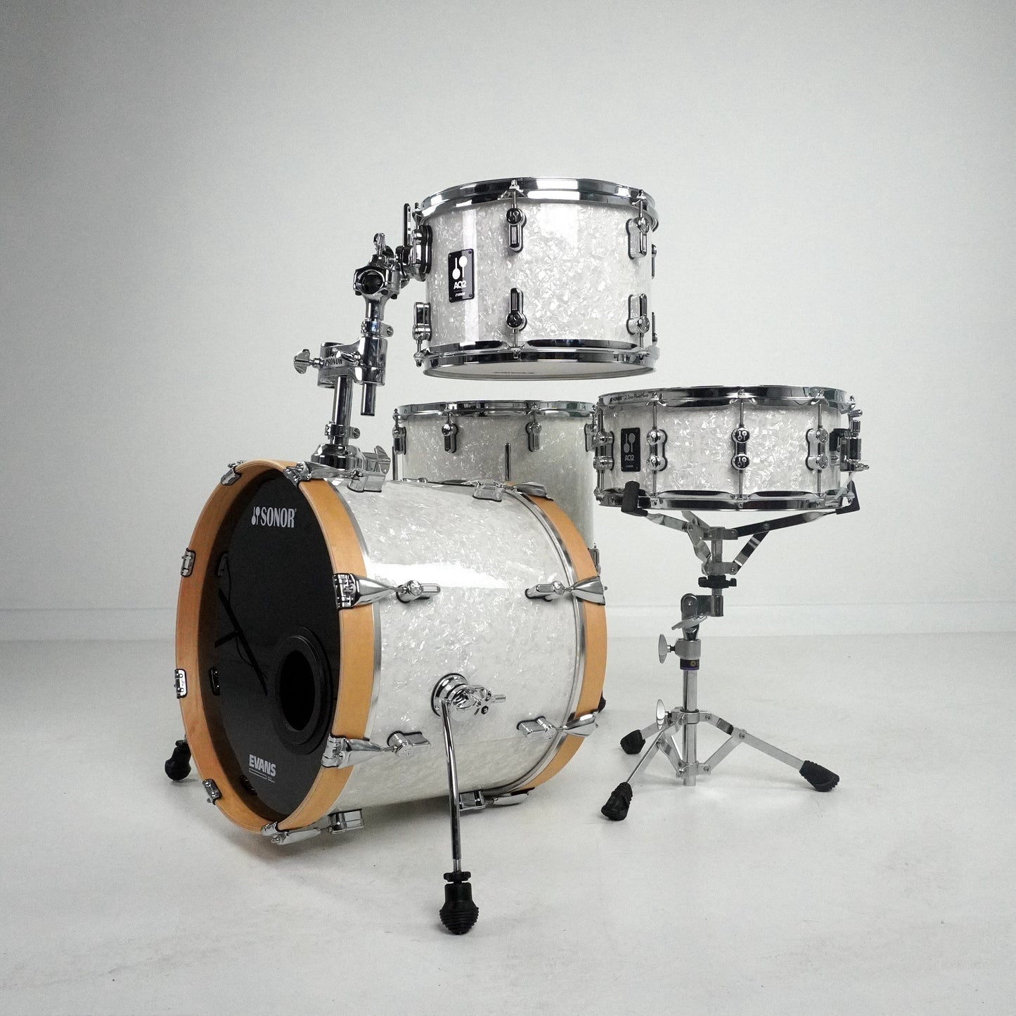 Sonor AQ2 4-piece Drum Kit in White Pearl