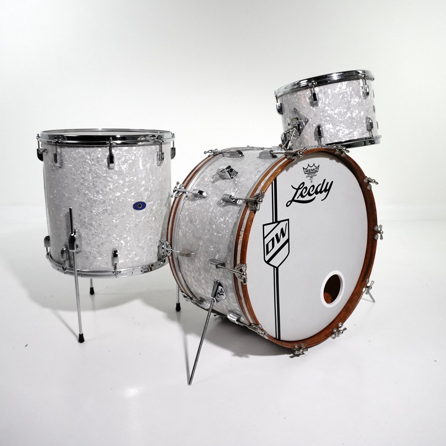 Leedy Broadway 3-piece in White Marine Pearl 22,12,16