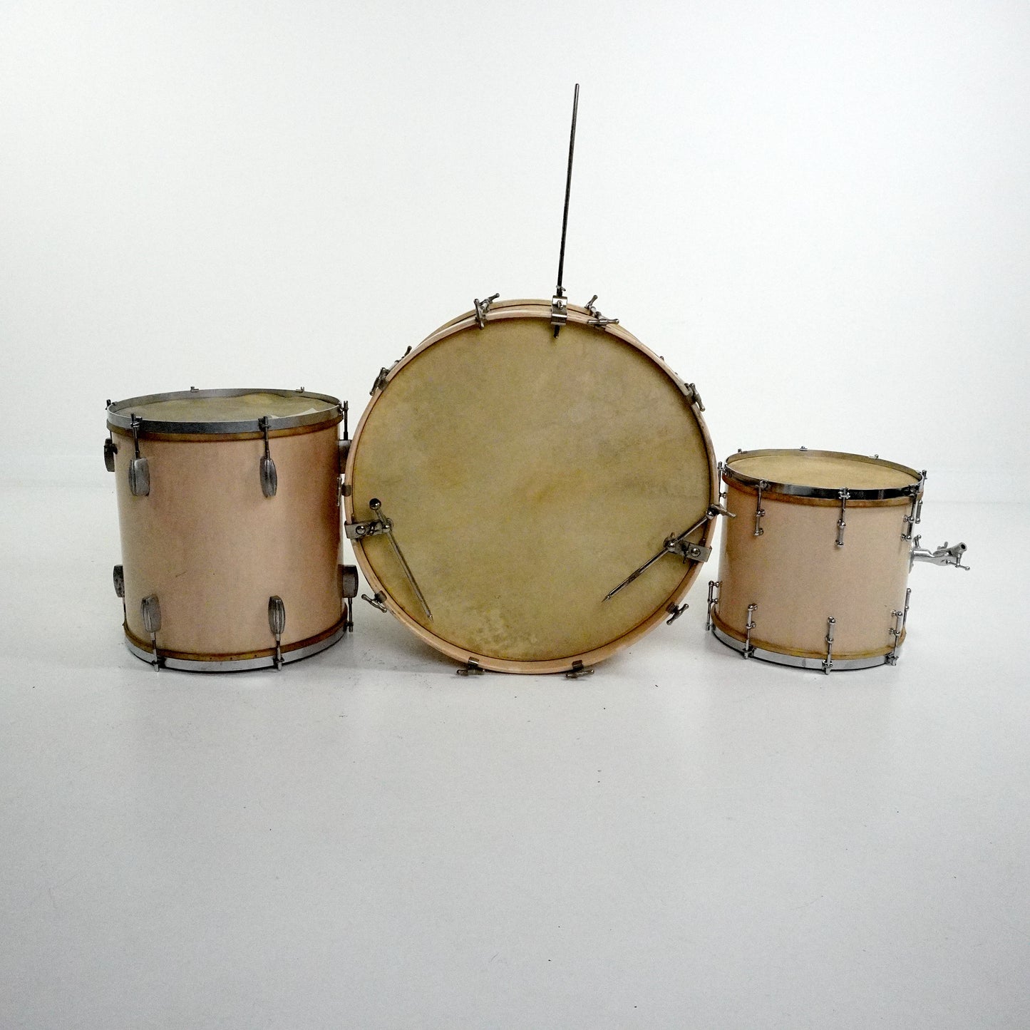 L.W. Hunt Drum Kit 24,14,16