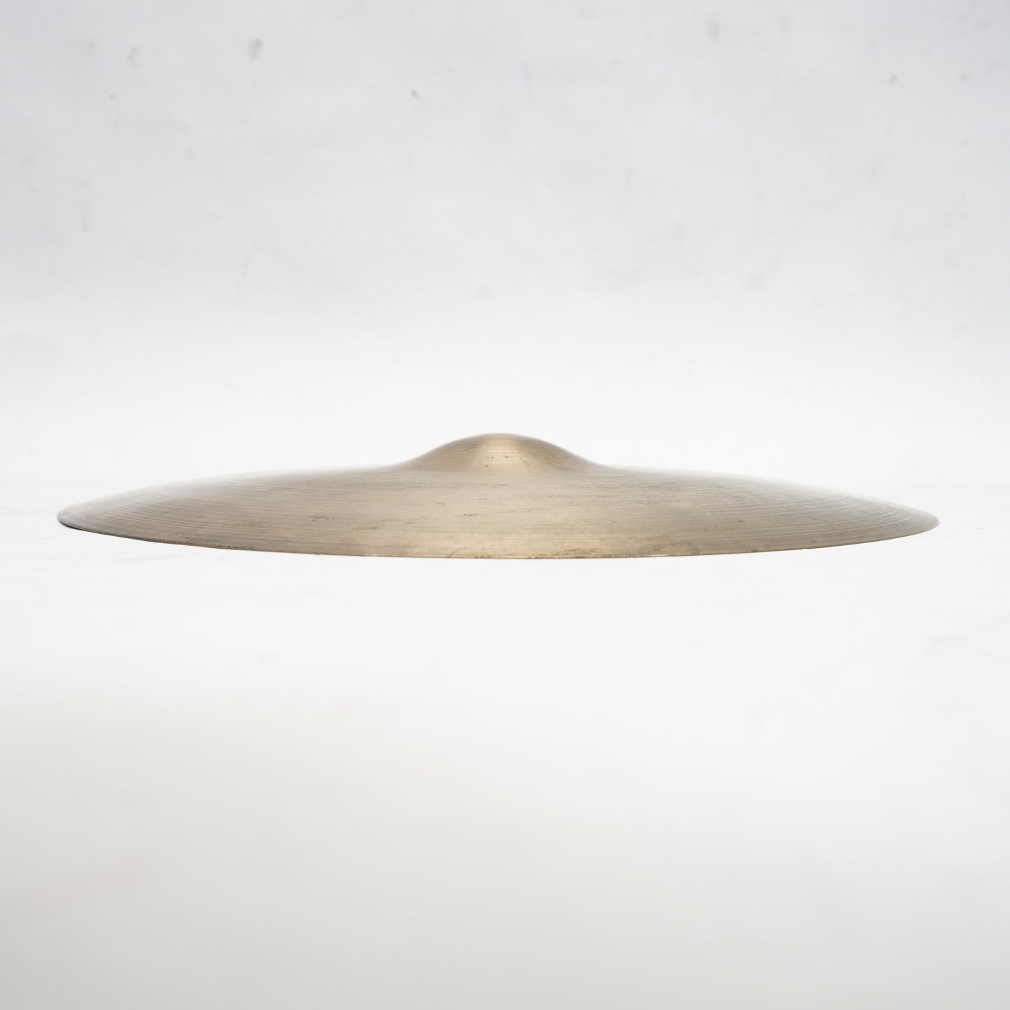VINTAGE ZILDJIAN AVEDIS 16" CRASH