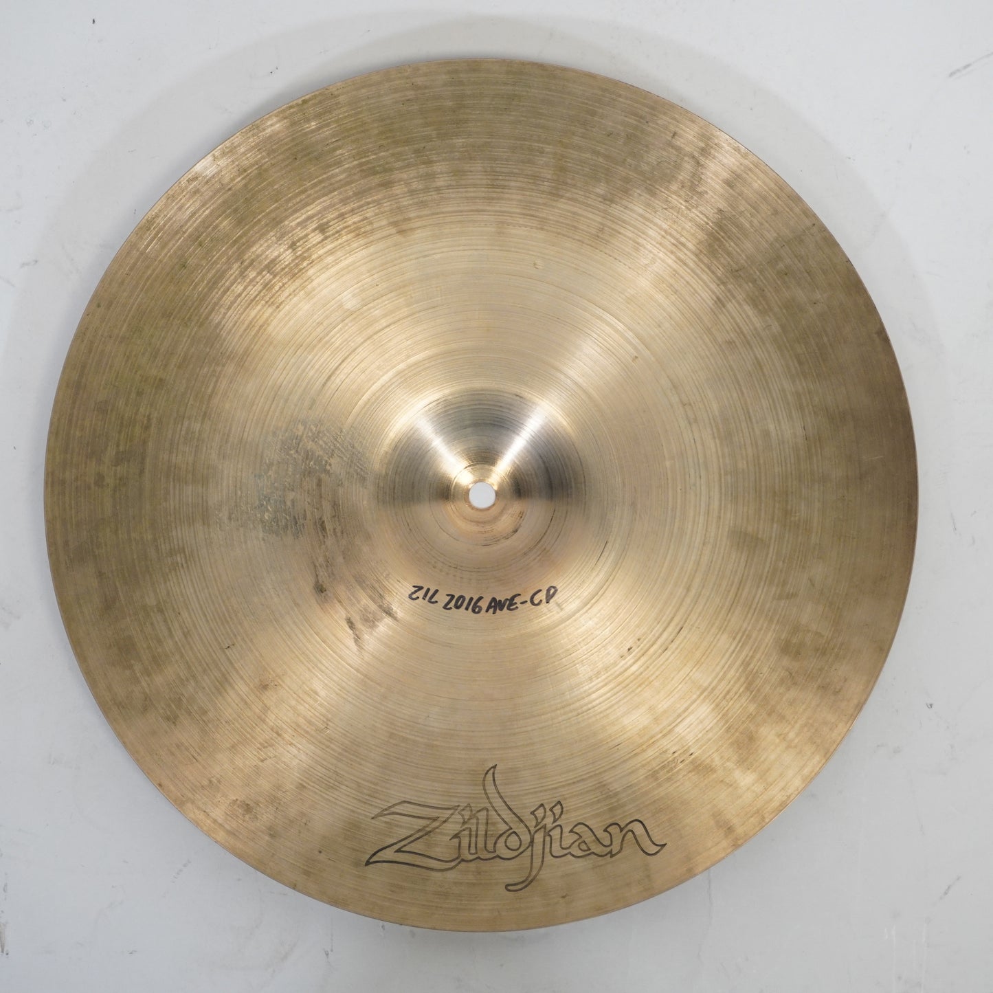 VINTAGE ZILDJIAN AVEDIS 16" CRASH