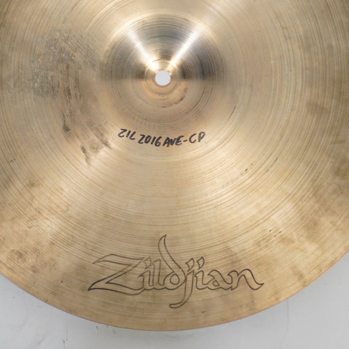 VINTAGE ZILDJIAN AVEDIS 16" CRASH