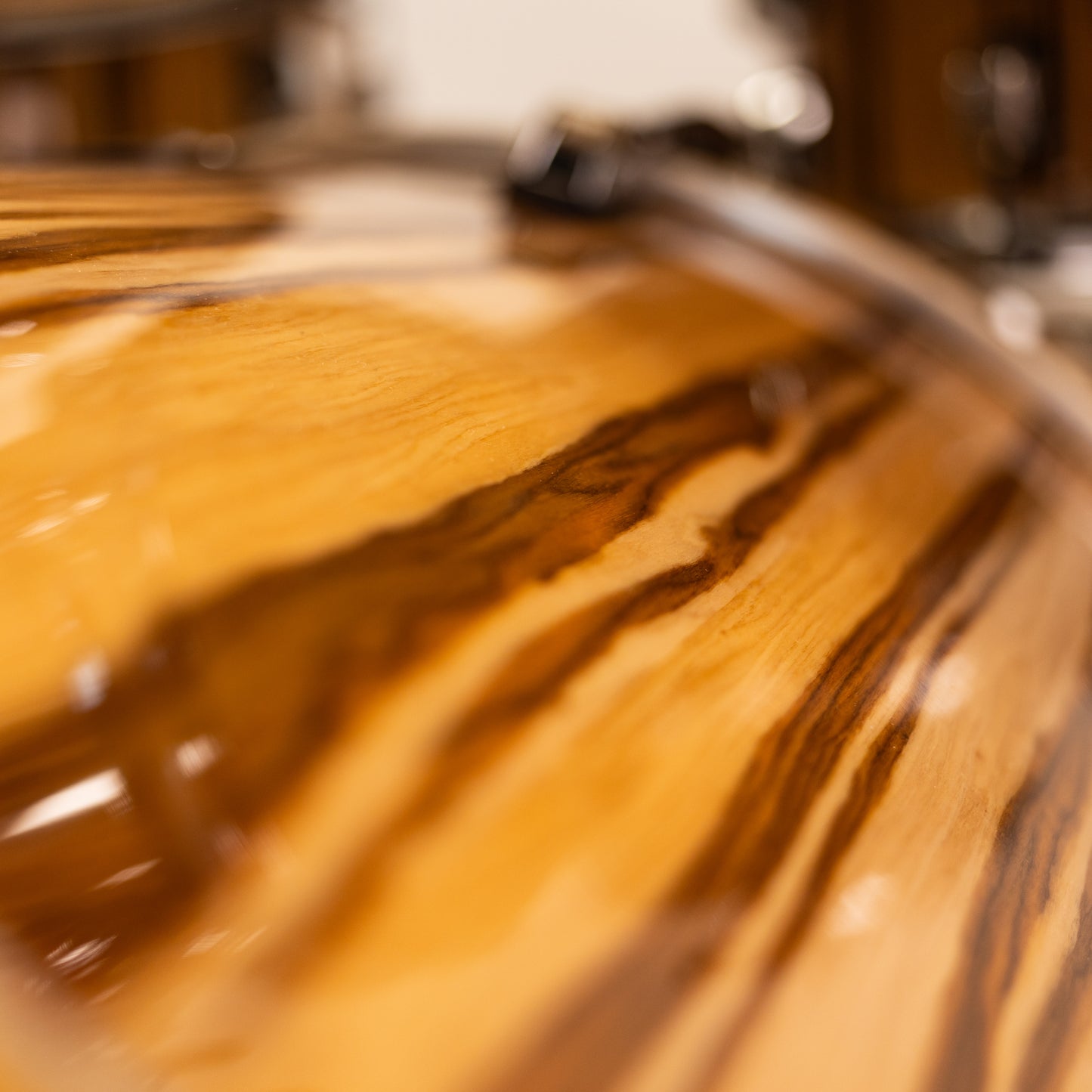 Odery - Equalizer Lacquer Series Drum Kit 22/10/12/14/16 in Pure Natural Trees + Hardware