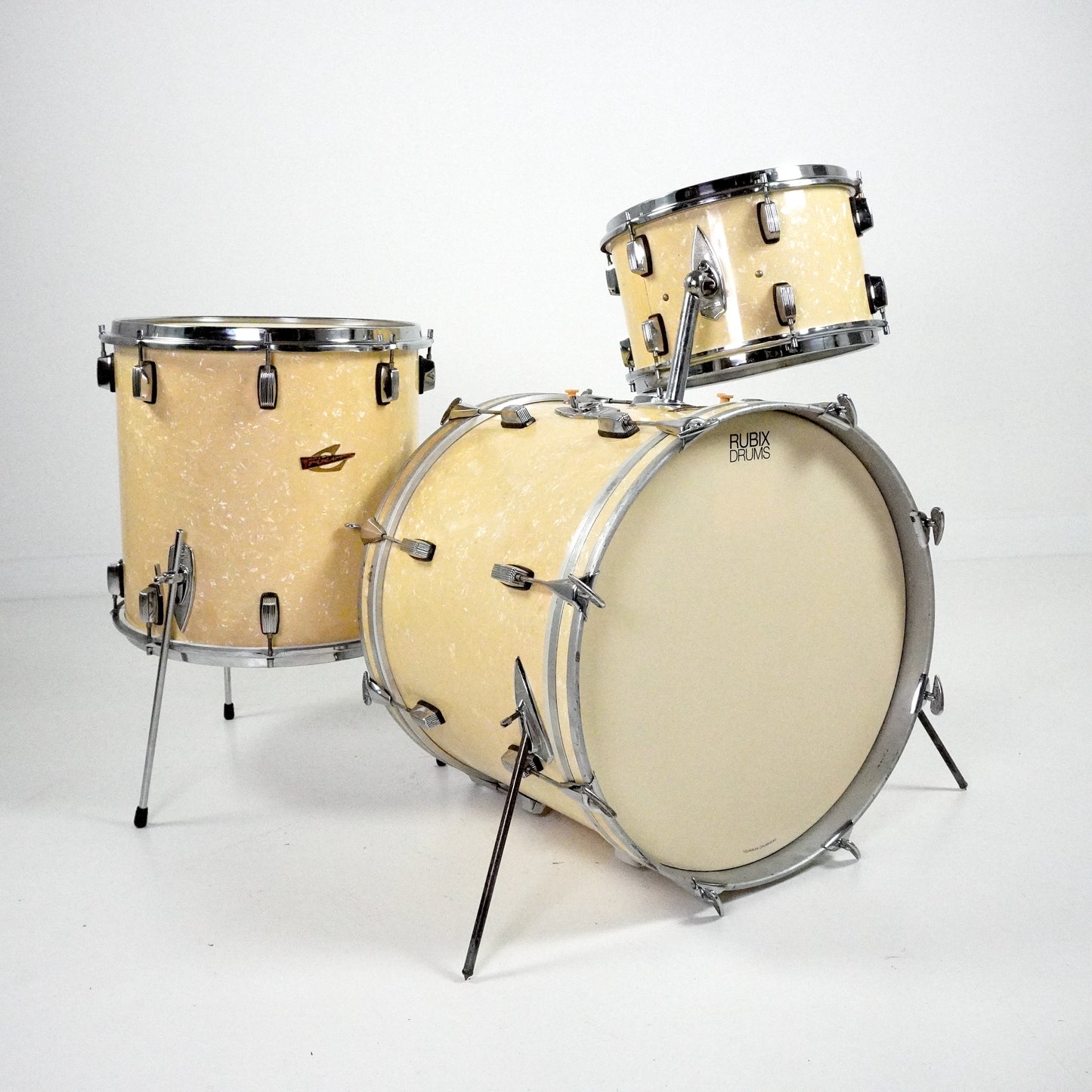 Trixon 3-teiliges Schlagzeug in White Pearl 20,13,16
