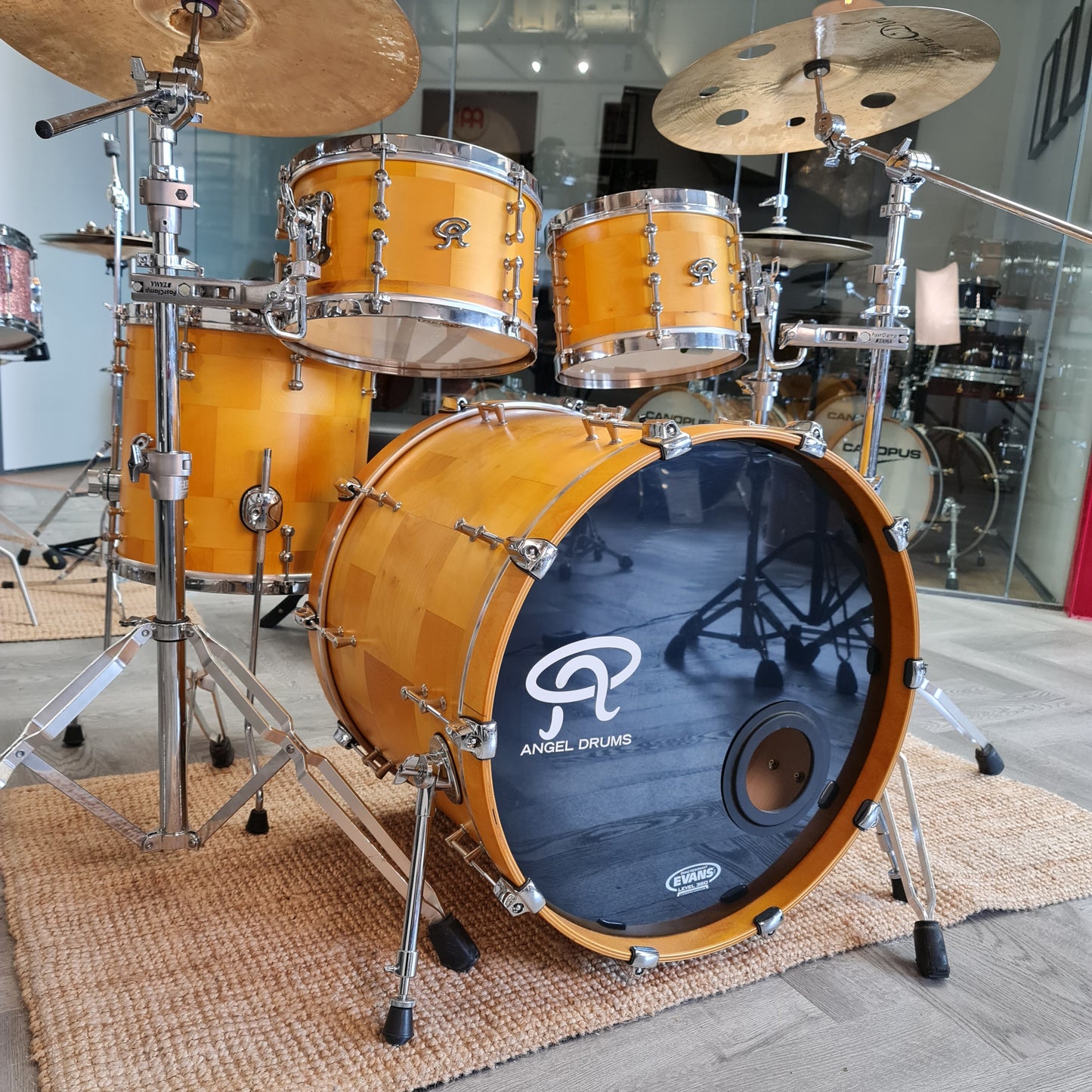 Angel Drums - Block Segmented Maple Drum Kit 22/10/12/14