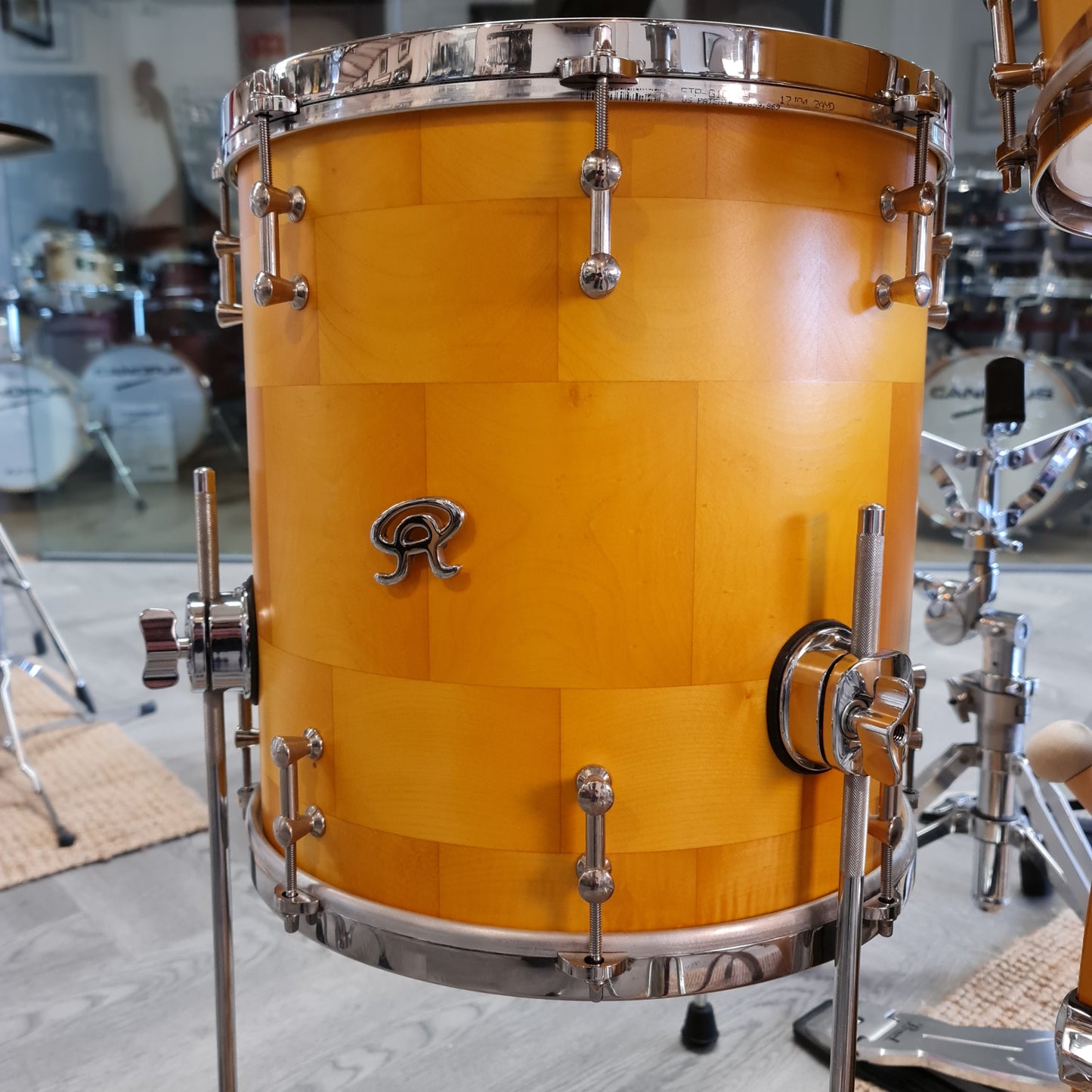 Angel Drums - Block Segmented Maple Drum Kit 22/10/12/14