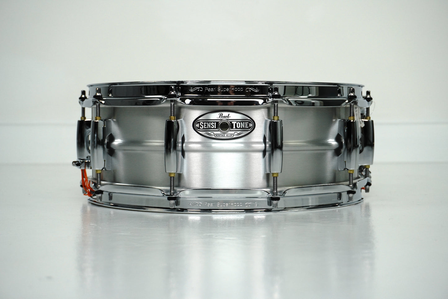 Pearl Sensitone Aluminium 14 x 5 Snare Drum