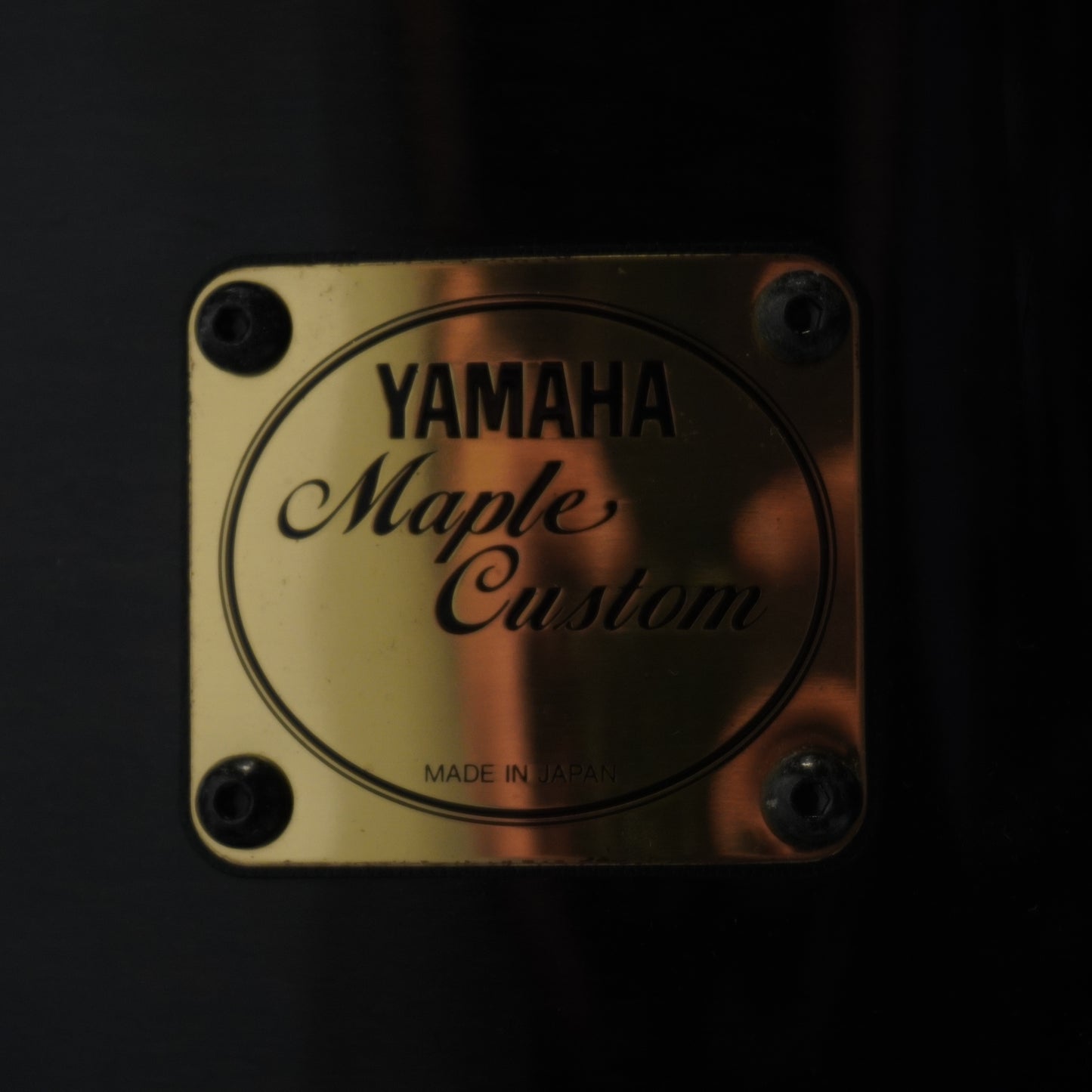 YAMAHA MAPLE CUSTOM 4-PIECE SHELL SET 22/10/12/14 IN BLACK LACQUER