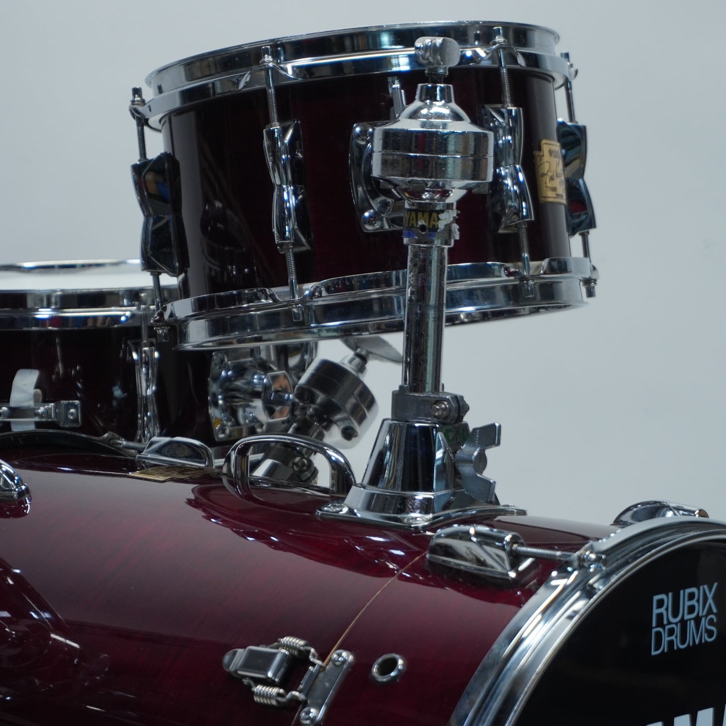 YAMAHA "RICK MAROTTA" HIPGIG DRUM KIT WITH SNARE DRUM