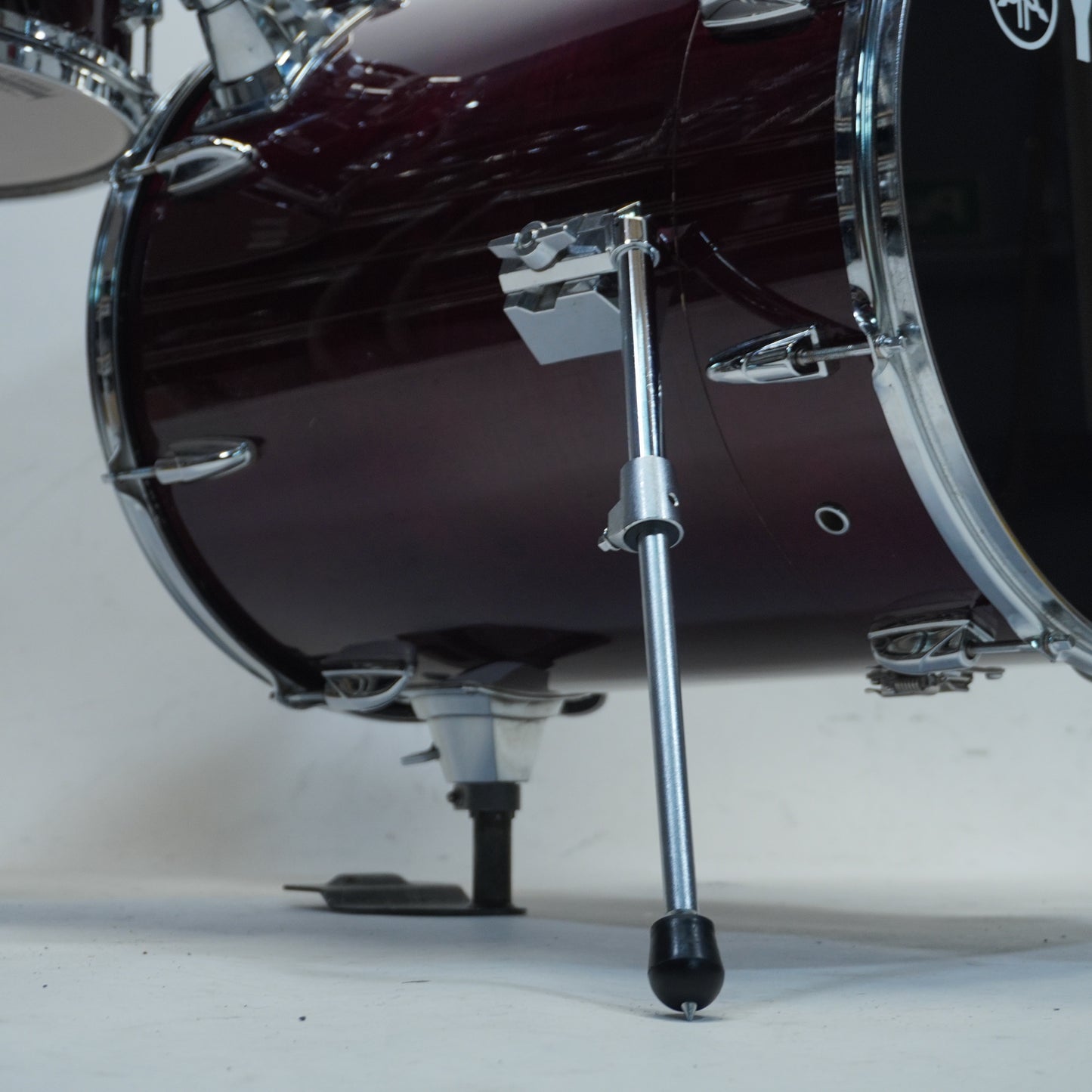 YAMAHA "RICK MAROTTA" HIPGIG DRUM KIT WITH SNARE DRUM