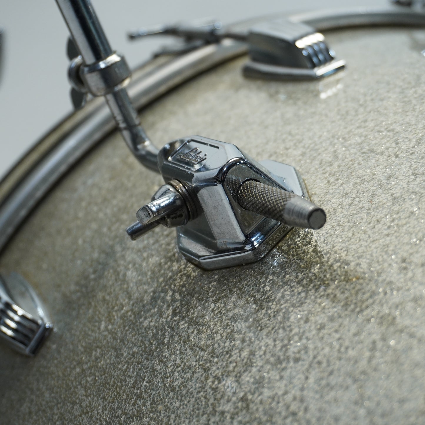 LUDWIG CLASSIC 1965 3-PIECE 22,16,13 IN SILVER SPARKLE