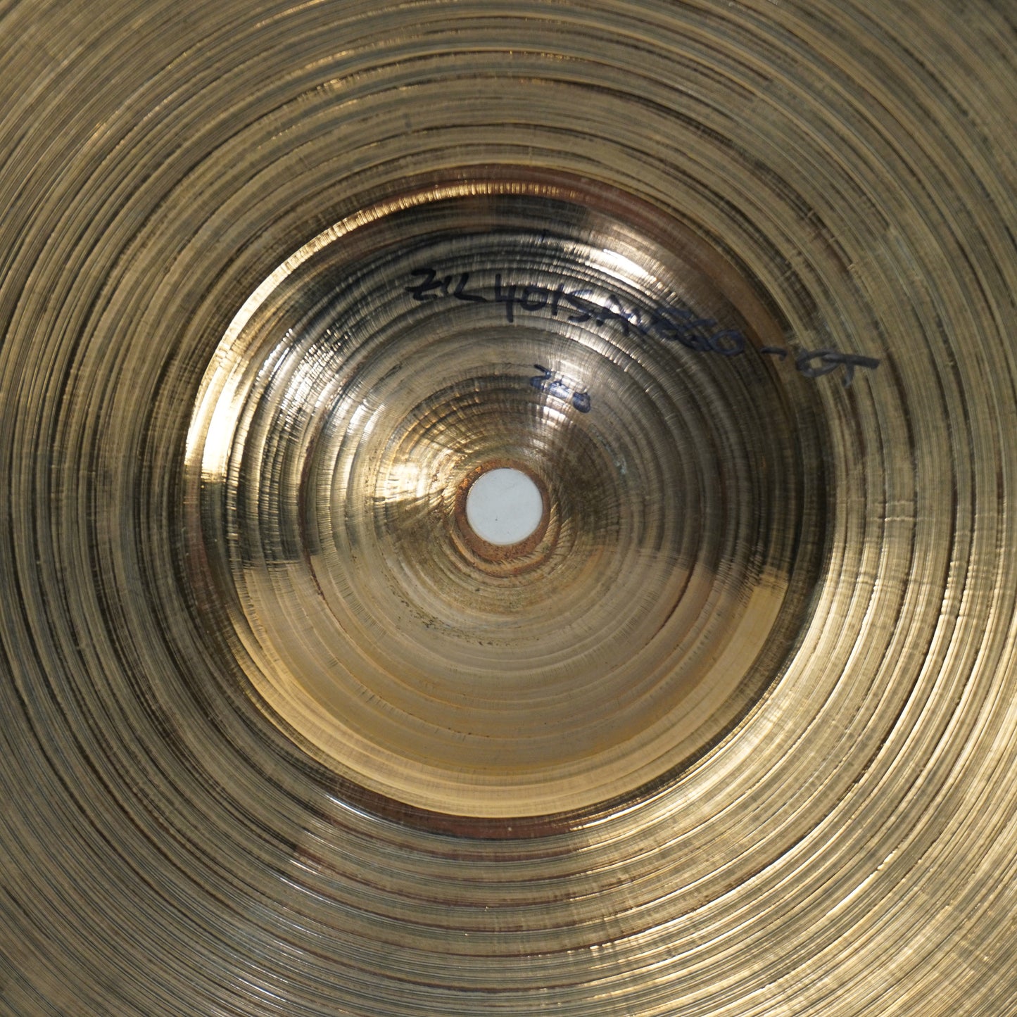 VINTAGE ZILDJIAN AVEDIS CYMBAL SET - 20"/18"/15"