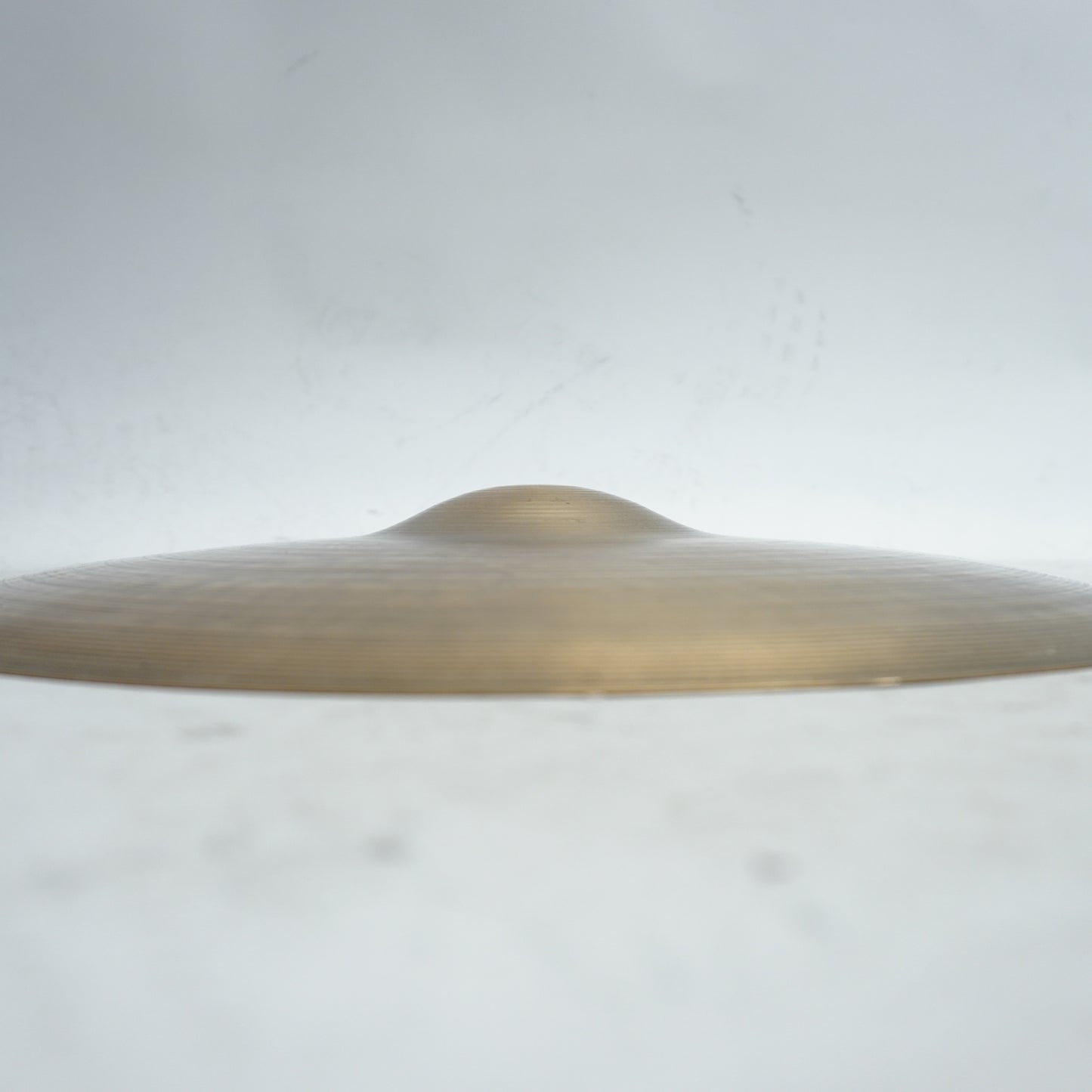 VINTAGE ZILDJIAN AVEDIS CYMBAL SET - 20"/18"/15"