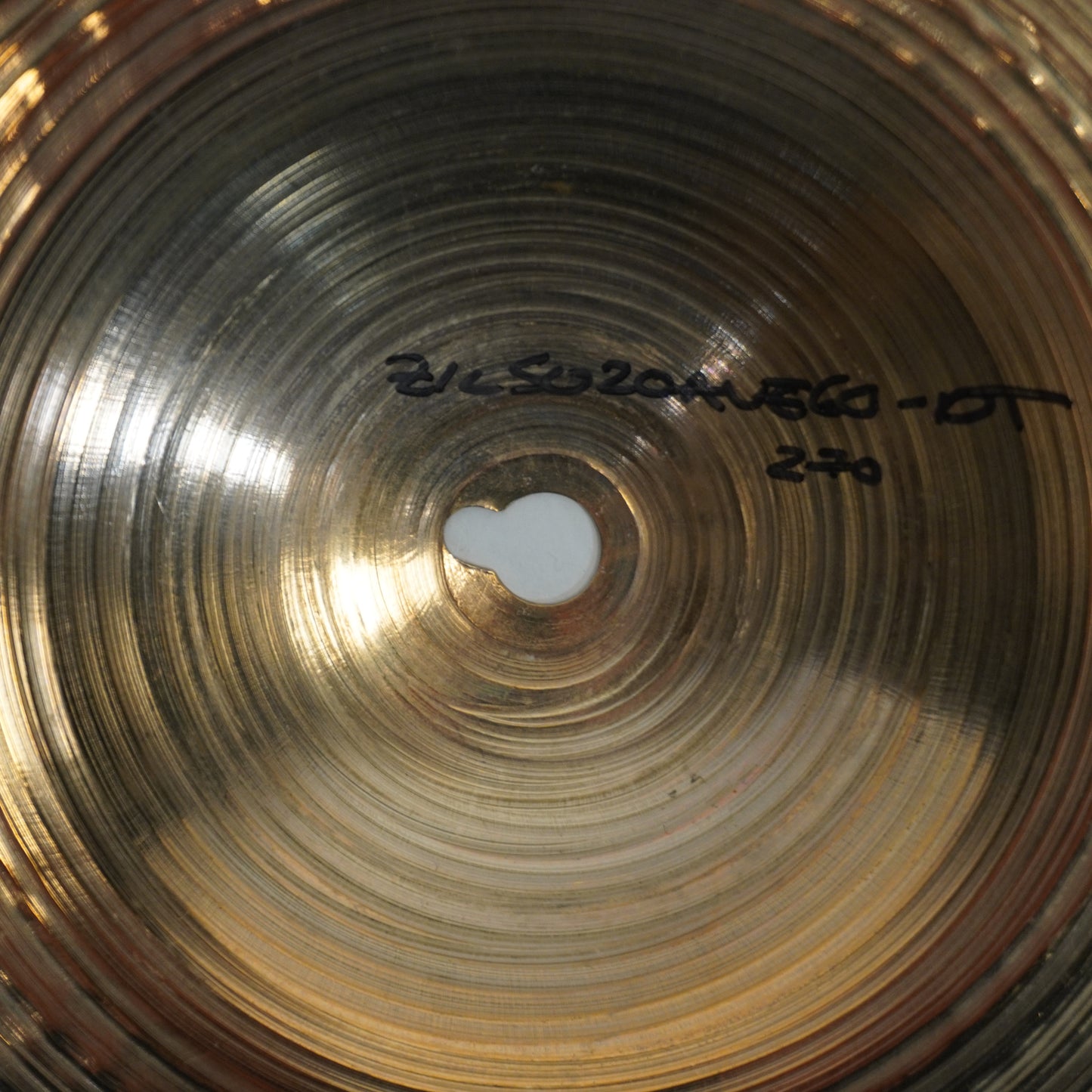 VINTAGE ZILDJIAN AVEDIS CYMBAL SET - 20"/18"/15"