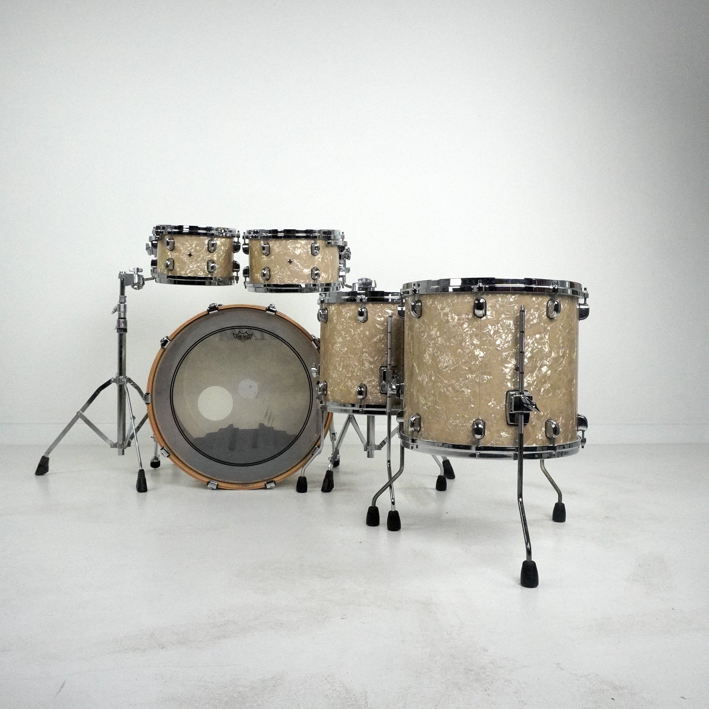 Tama Starclassic Bubinga Birch 5-Piece Drum Kit in Vintage Marine Pearl