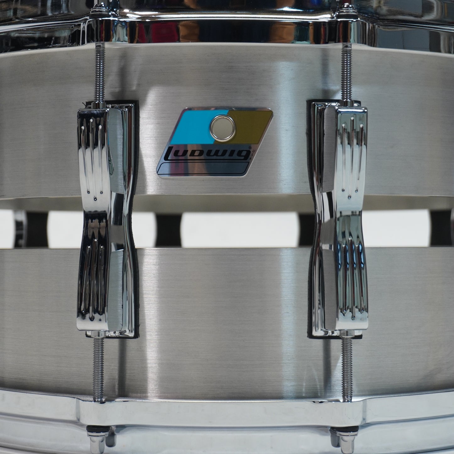 Ludwig Aluminium Slotted Coliseum Snare Drum