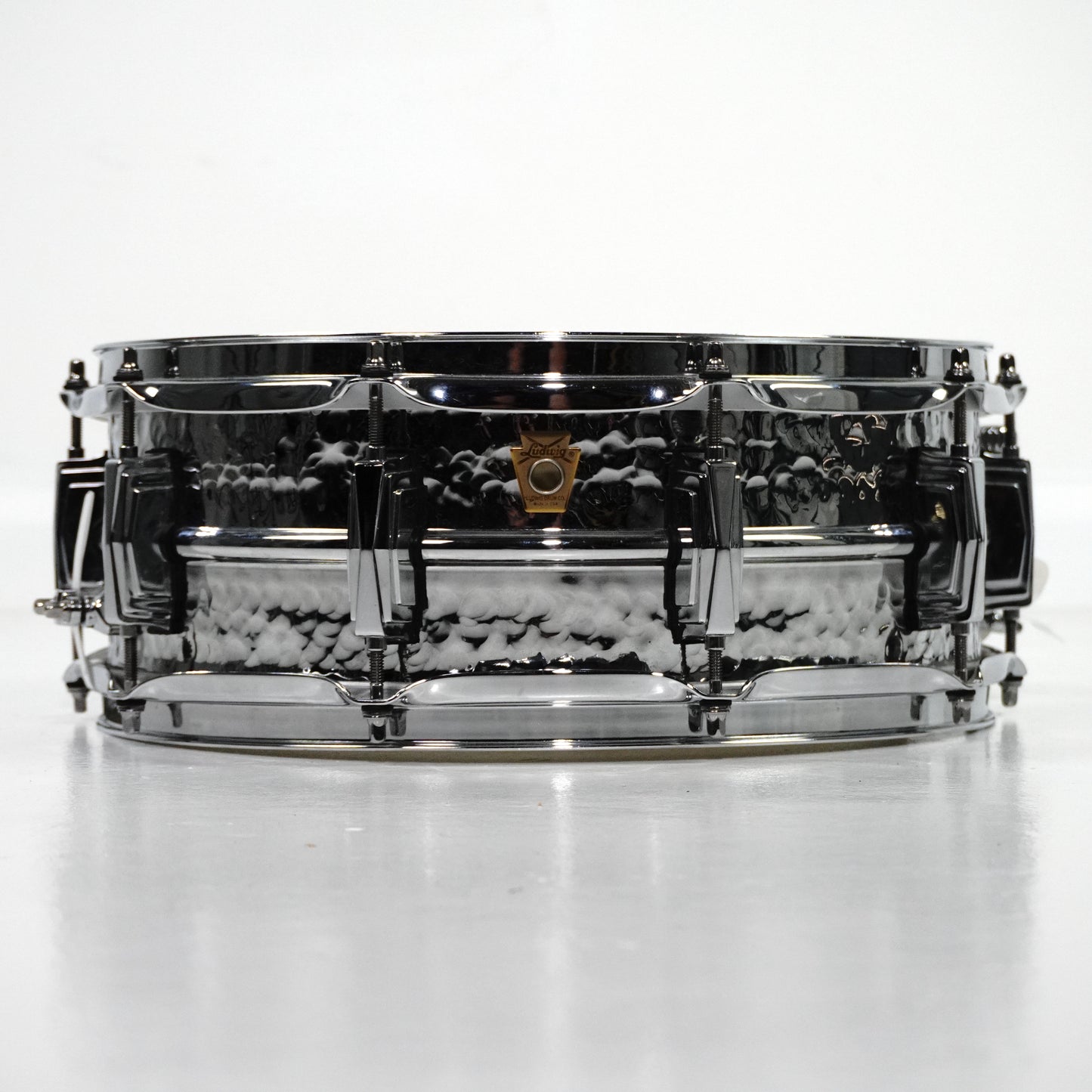 Caisse claire supraphonique martelée à la main Ludwig LM400K 14" x 5,5" 