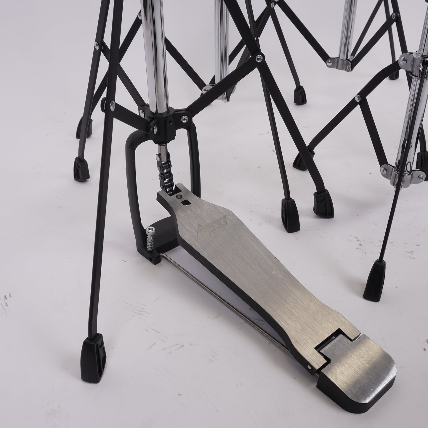 AJAX LIGHT WEIGHT BLACK & CHROME HARDWARE SET