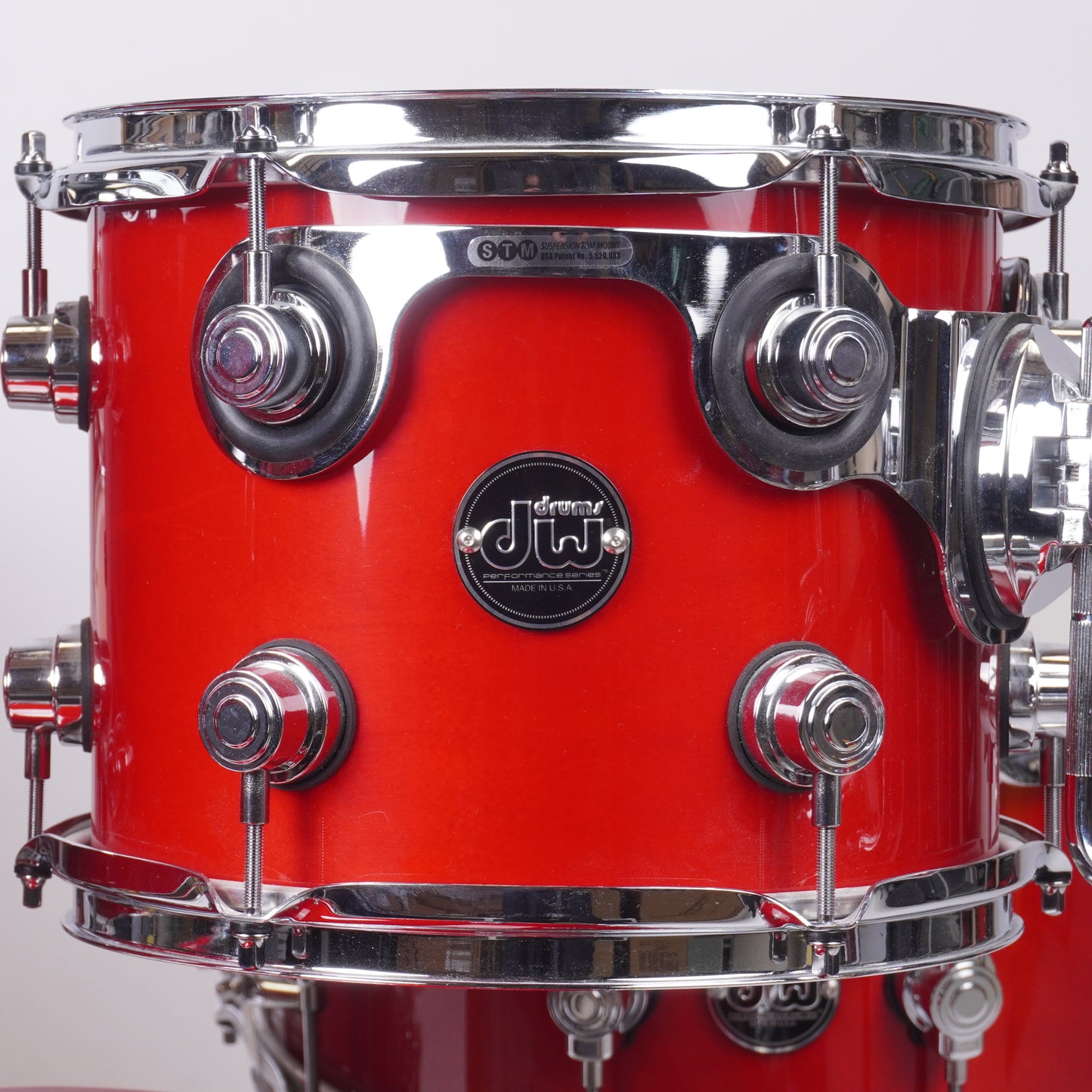 DW PERFORMANCE 6-PIECE DRUM KIT IN CANDY APPLE RED 22/10/12/14/1614X6.5