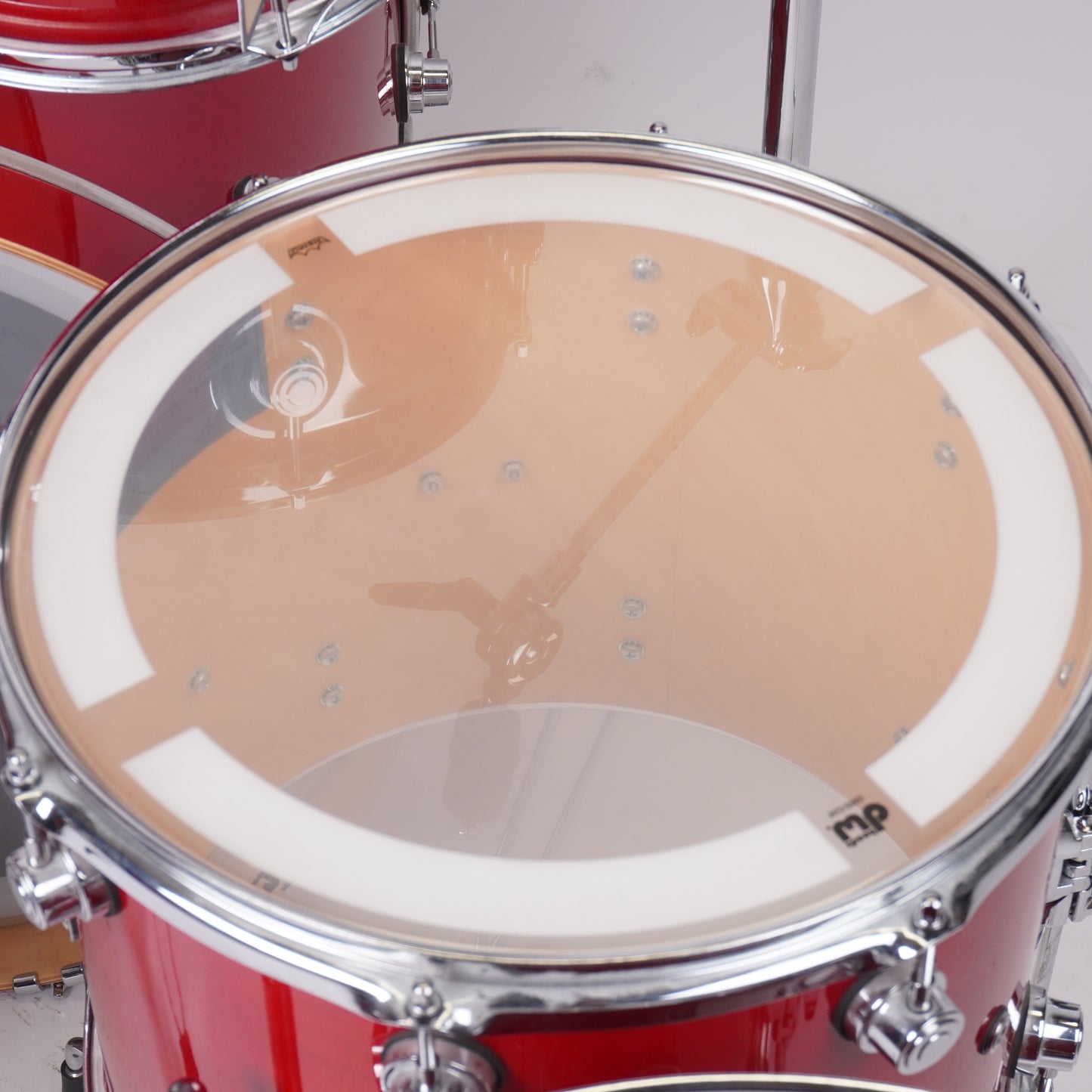 DW PERFORMANCE 6-PIECE DRUM KIT IN CANDY APPLE RED 22/10/12/14/1614X6.5