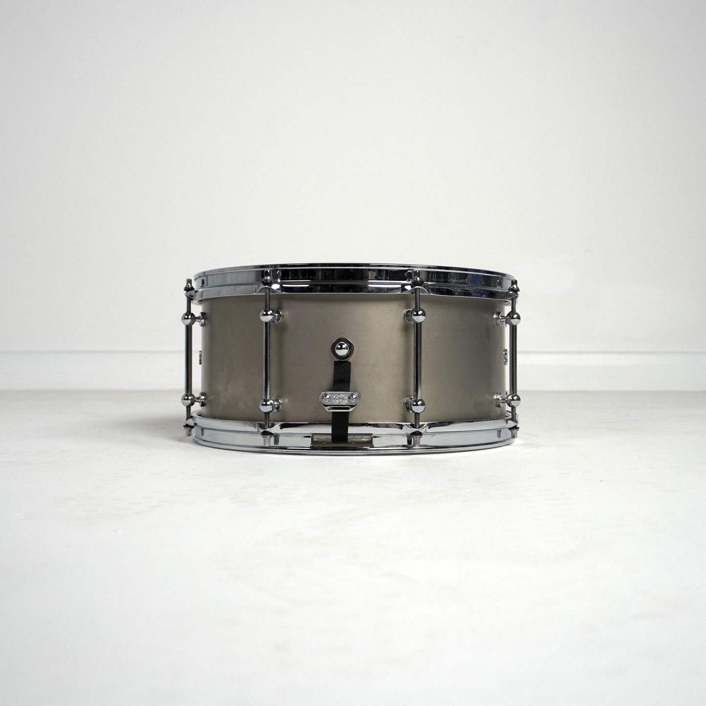 Dunnett 14” x 6,5” klassische Titan-Snaredrum