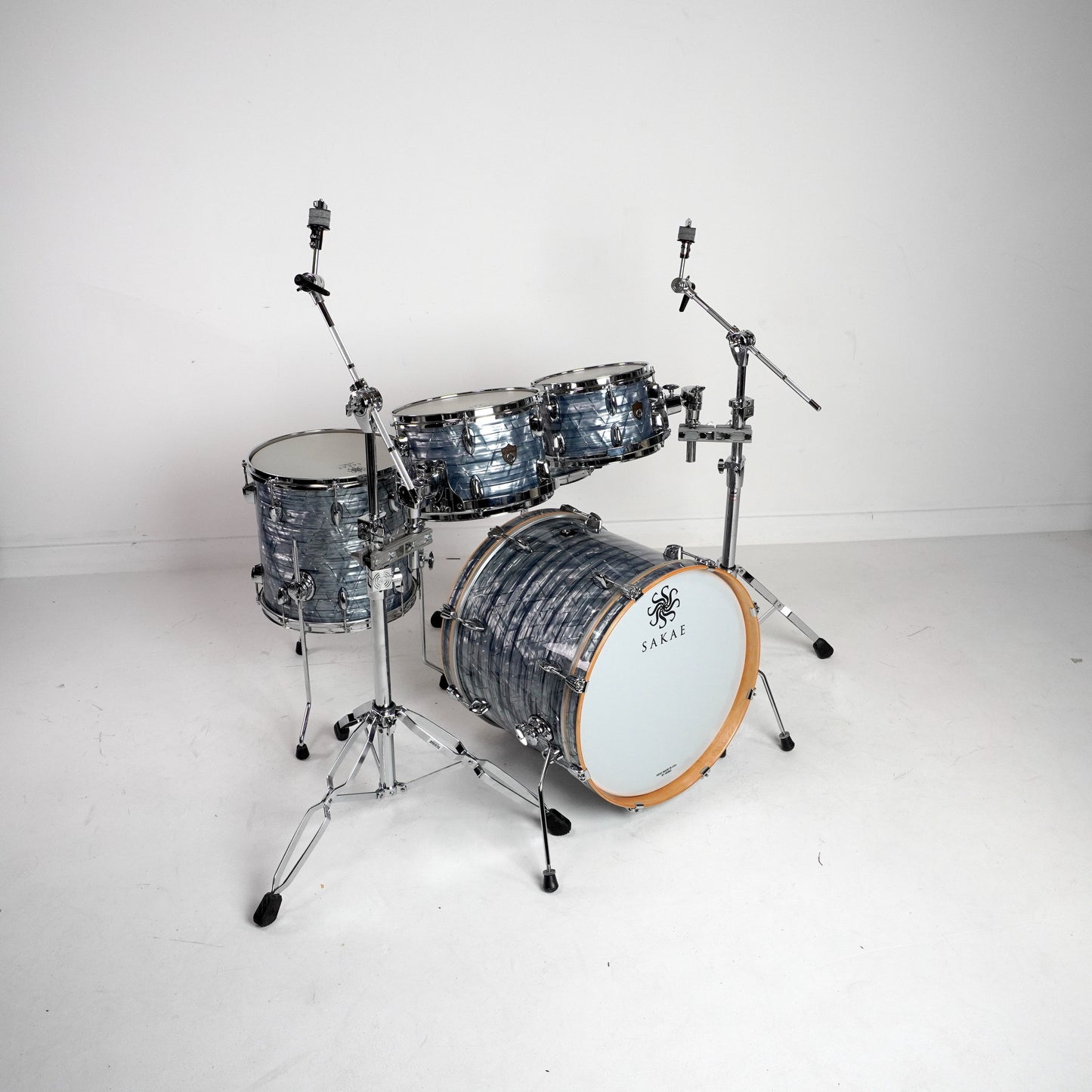 Sakae Trilogy 5-Piece Drum Kit in Sky Blue Oyster Including Snare