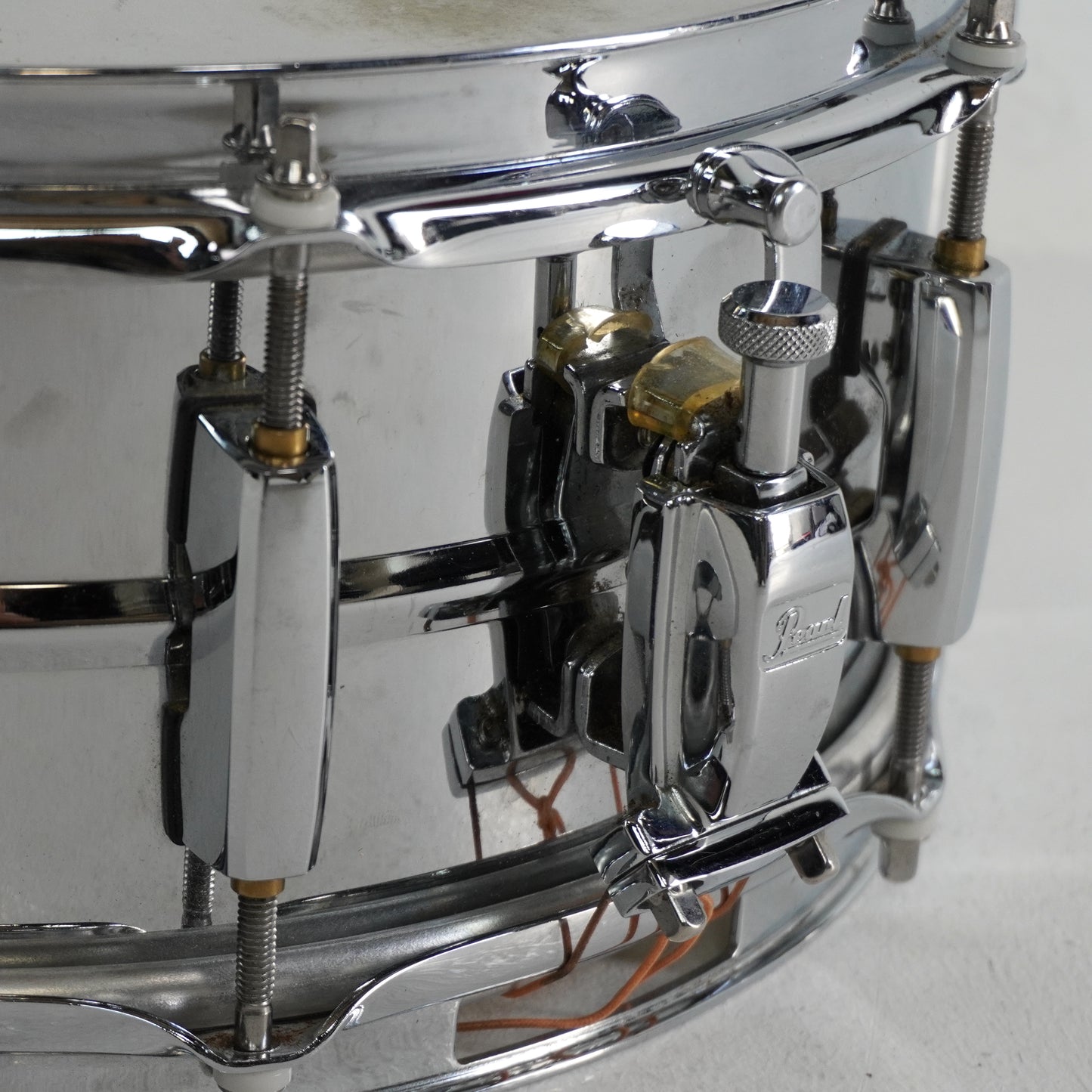 Pearl 13" x 5" Sensitone Custom Snare Drum aus legiertem Stahl