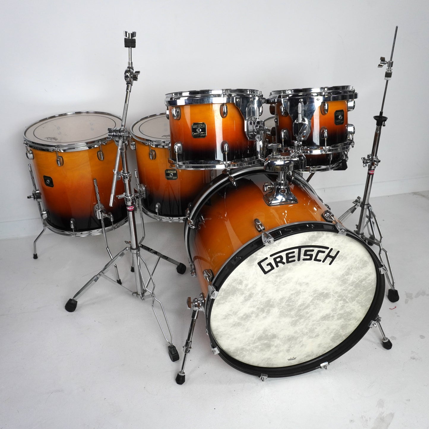 Gretsch 6-teiliges Catalina Maple Drum Set in Tobacco Fade mit 4-teiligem Hardware-Set