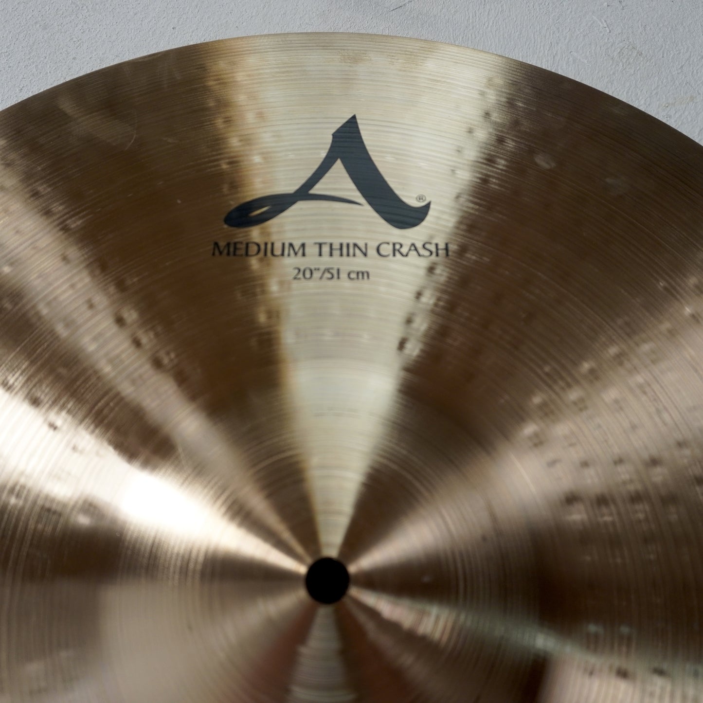 Pneus Zildjian 20" Avedis Medium Thin Crash