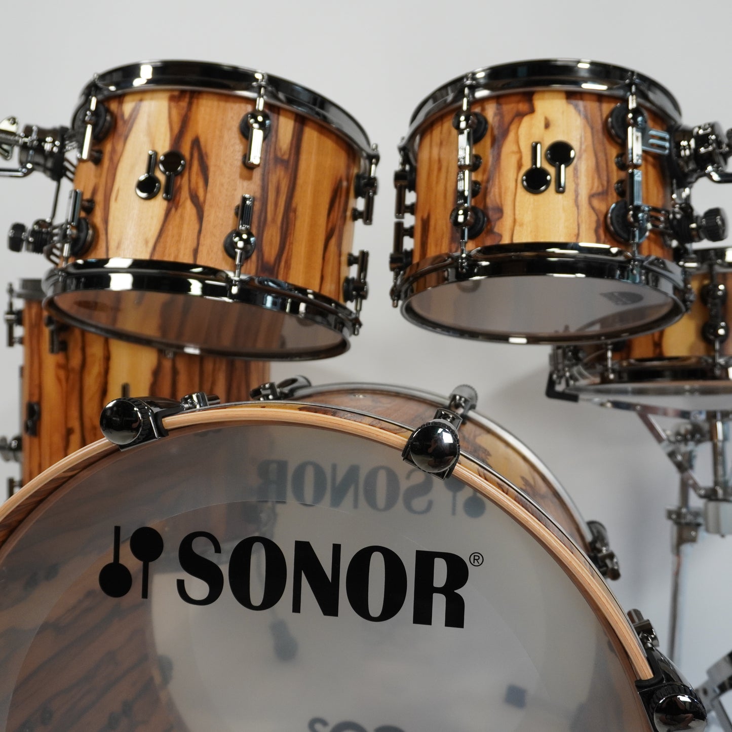 Sonor SQ2 20" Beech Thin Drum Kit, African Marble With Black Chrome Hardware