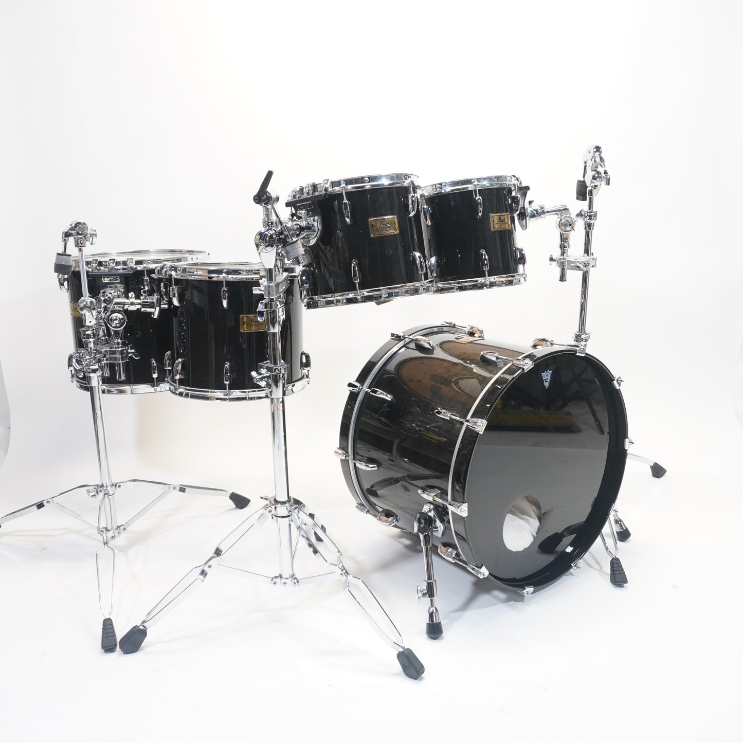 Pearl Masters Maple in Black 22,10,12,14,16