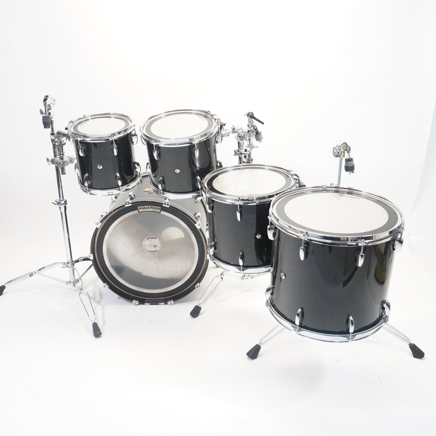 Pearl Masters Maple in Black 22,10,12,14,16