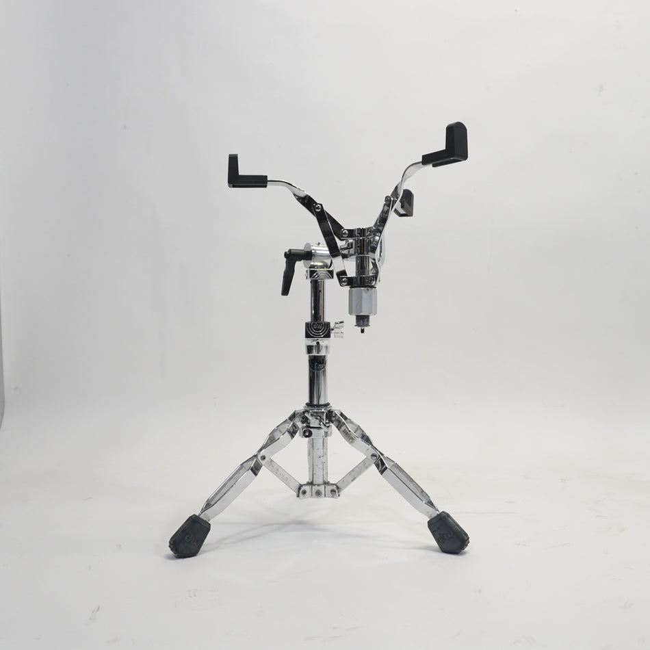 DW 9303 Piccolo Snare Drum Stand-DB