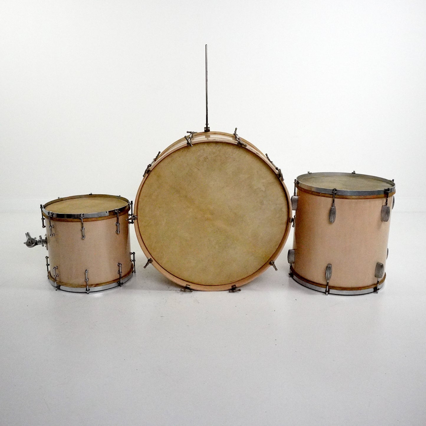 L.W. Hunt Drum Kit 24,14,16