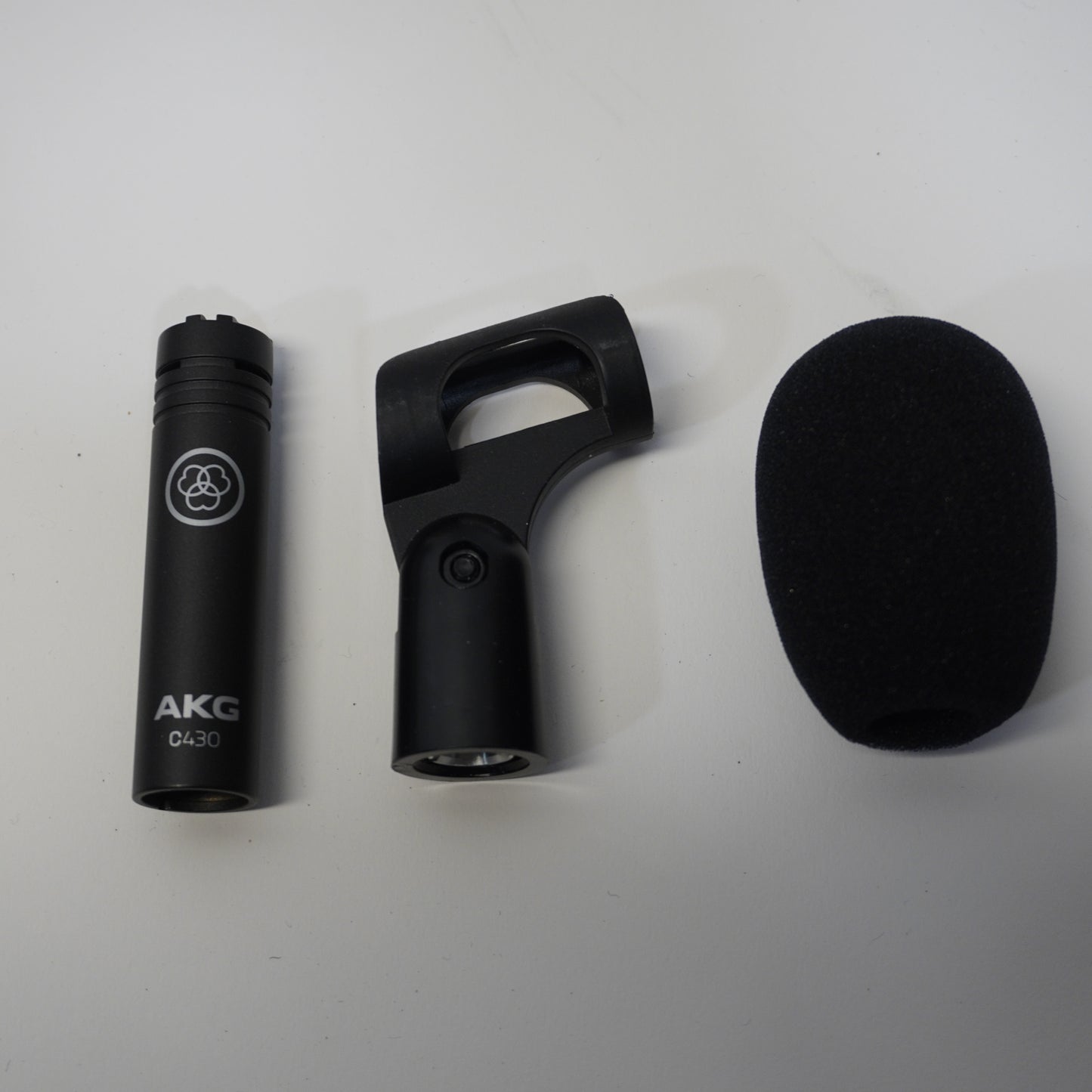 AKG 8-PIECE DRUM MIC SET