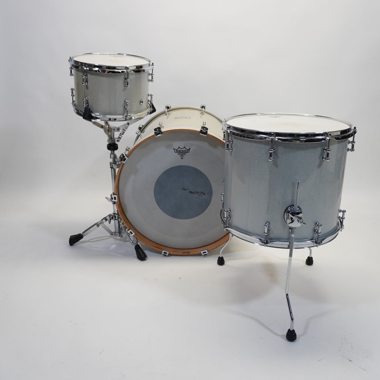 Animal Custom Drum Kit 22/12/16 - Metallic Silver Sparkle