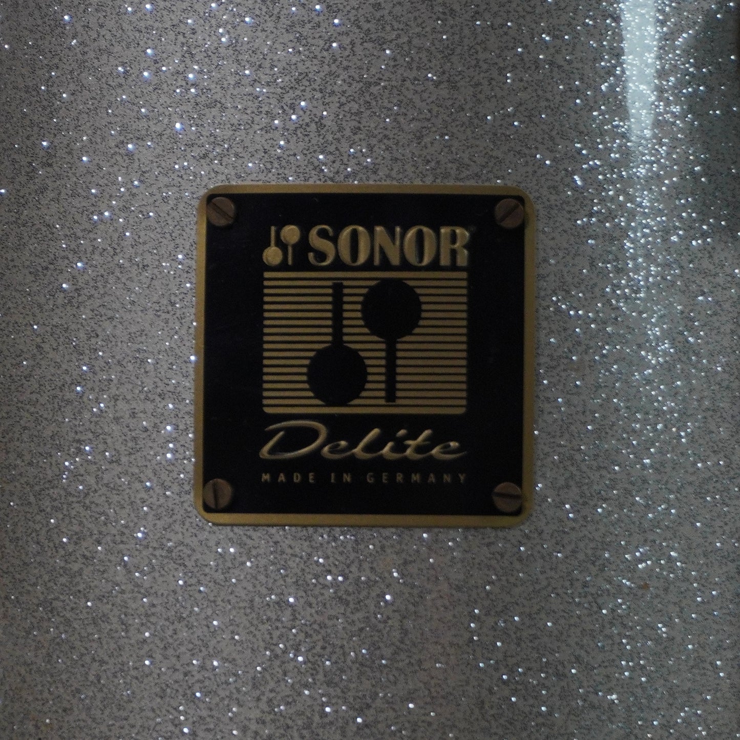 Sonor Delite 4-Piece Shell Pack in Silver Sparkle 22/10/12/14