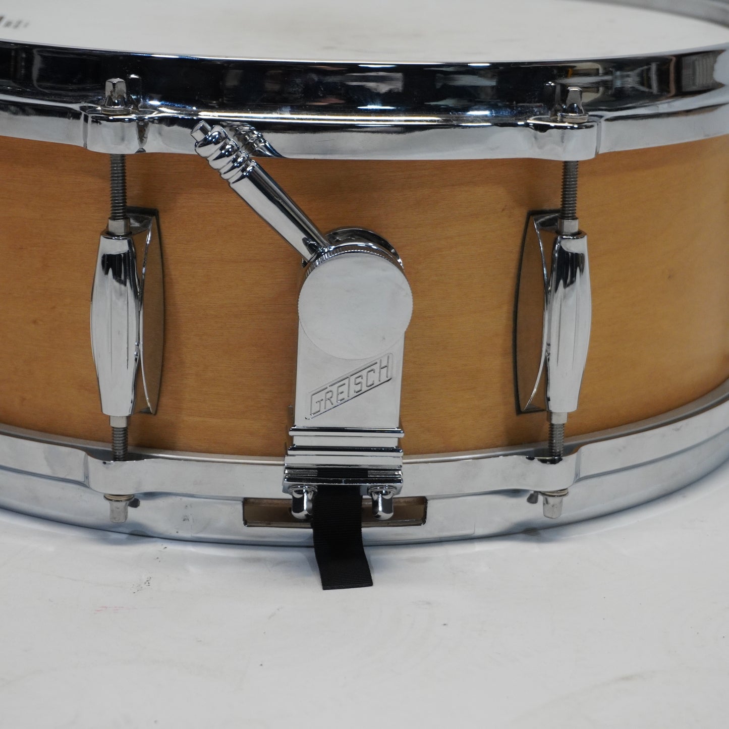 GRETSCH USA 14"x 5" MAPLE SNARE DRUM IN NATURAL WOOD FINISH