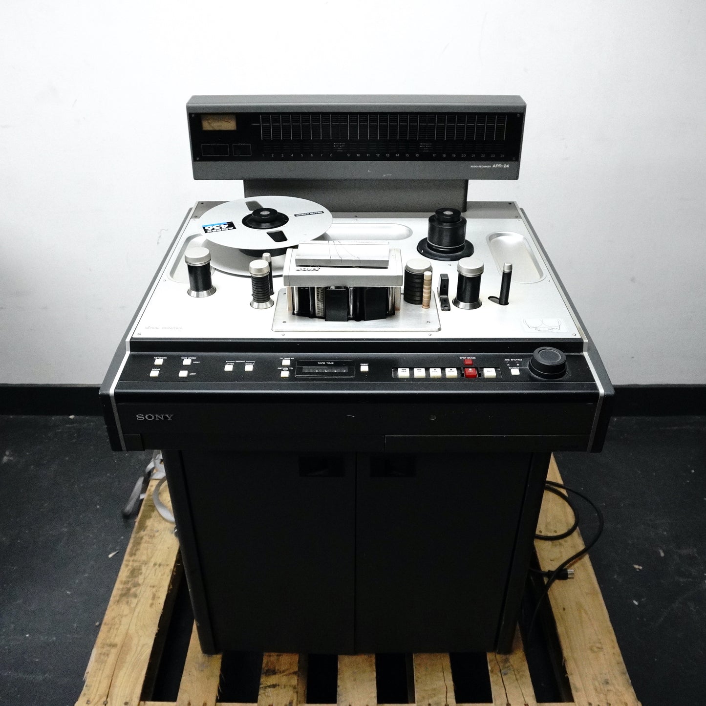 Sony APR-24 Tape Machine With Remote Control Unit