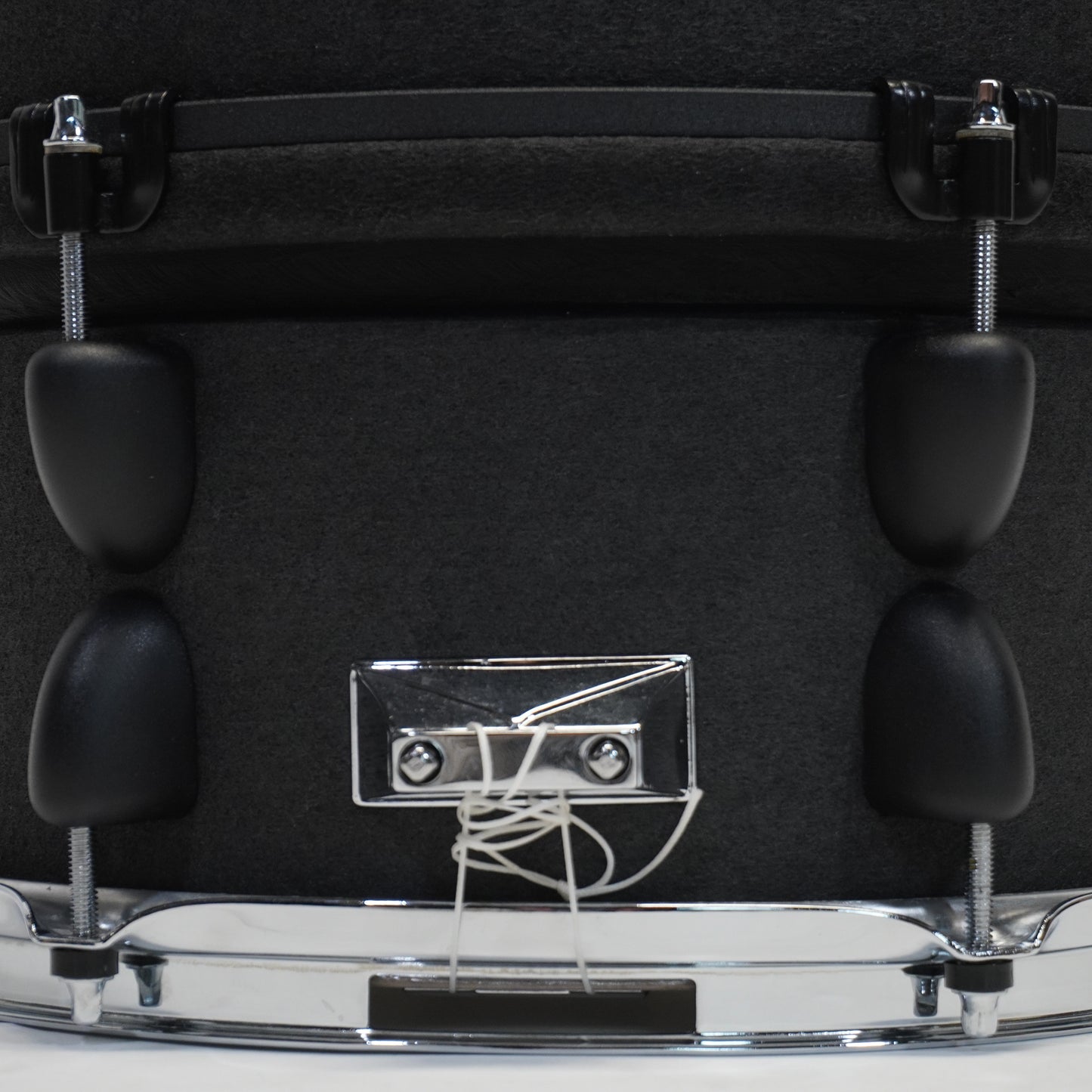The Remo Mondo Snare Drum 9" x 12"