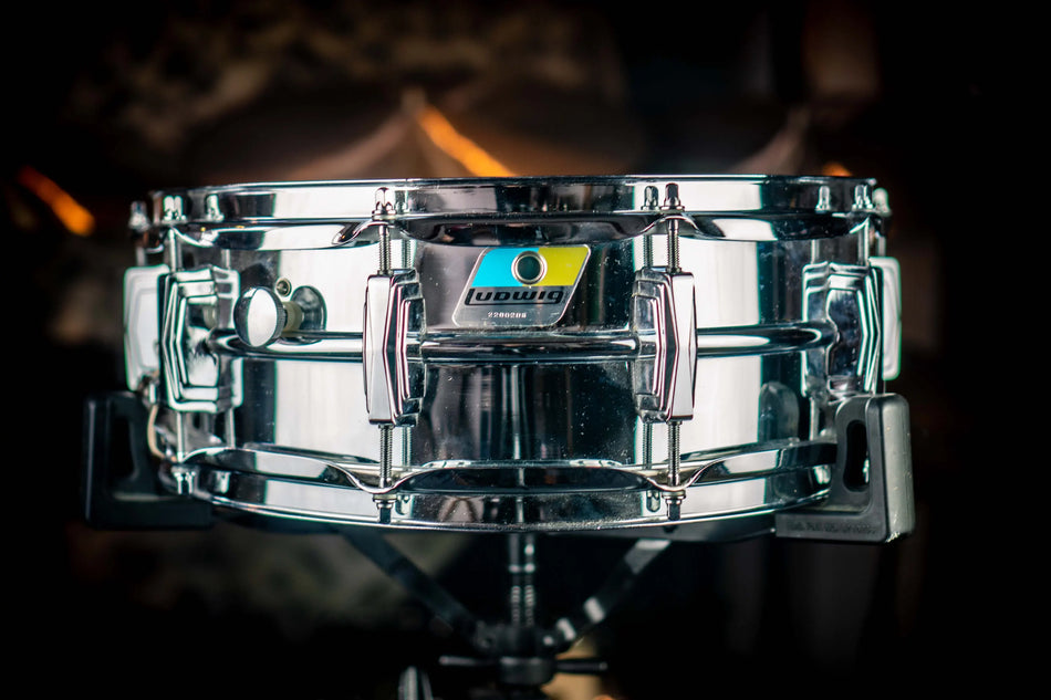 Ludwig 400, 1970er Jahre, blaues olivfarbenes Abzeichen (HIRE) 