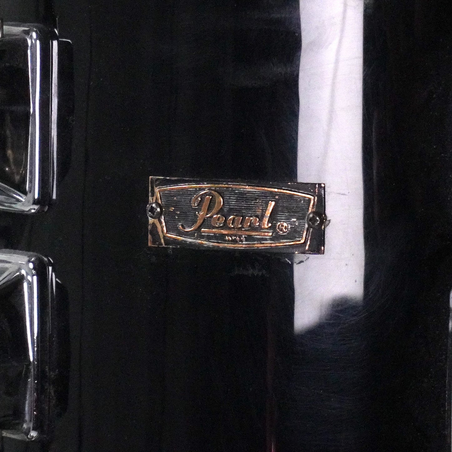 Pearl 3-Piece Wood-Fibreglass Kit in Black 18,12,14