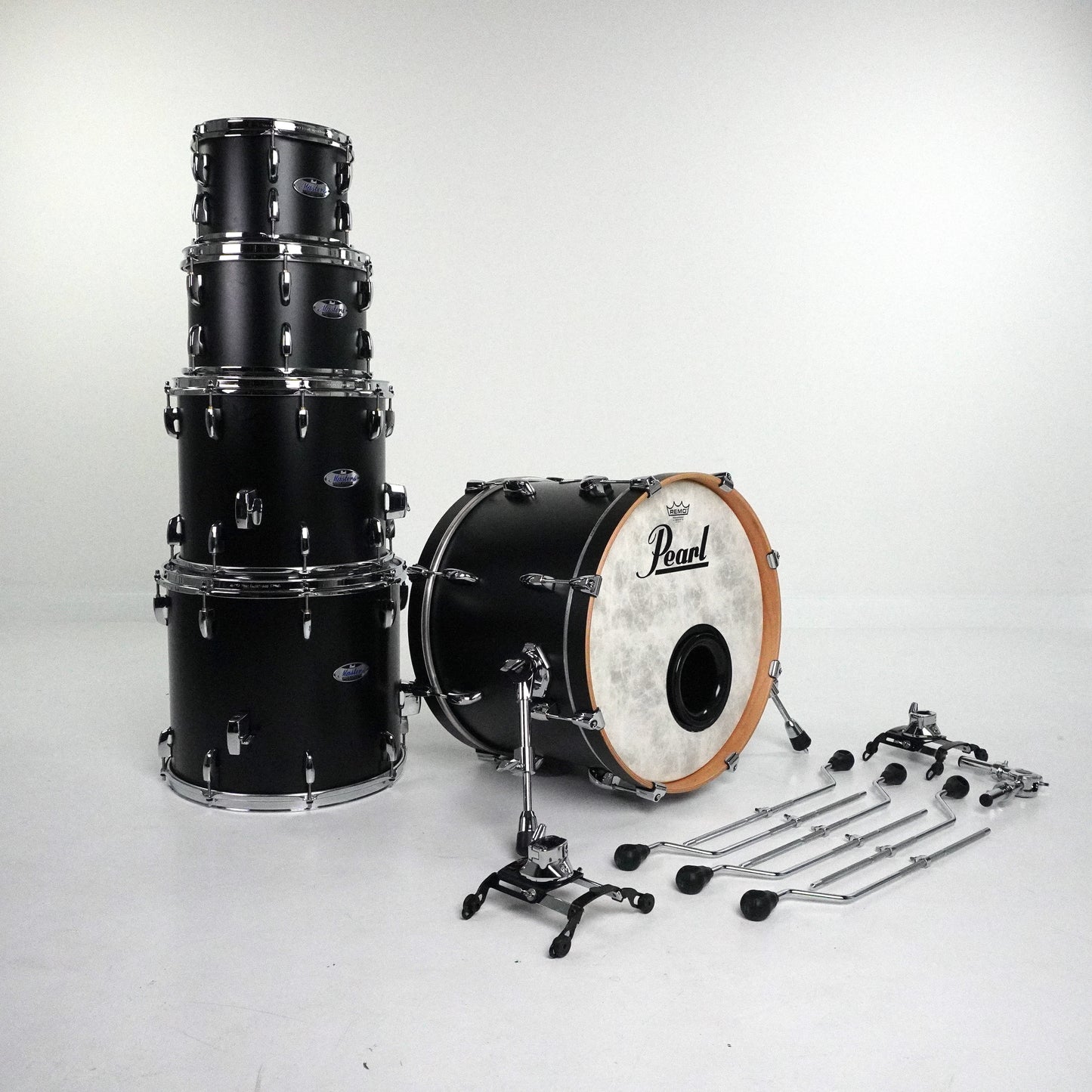Pearl Masters Maple Complete 5-Piece Drum Kit in Black 20,10,12,14,16