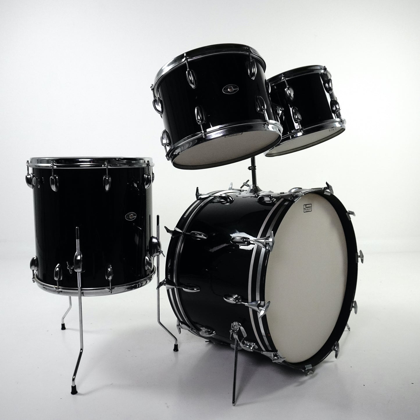 Slingerland 4-Piece ‘Modern Solo Outfit 2-R’ Outfit in Black 22,12,13,16