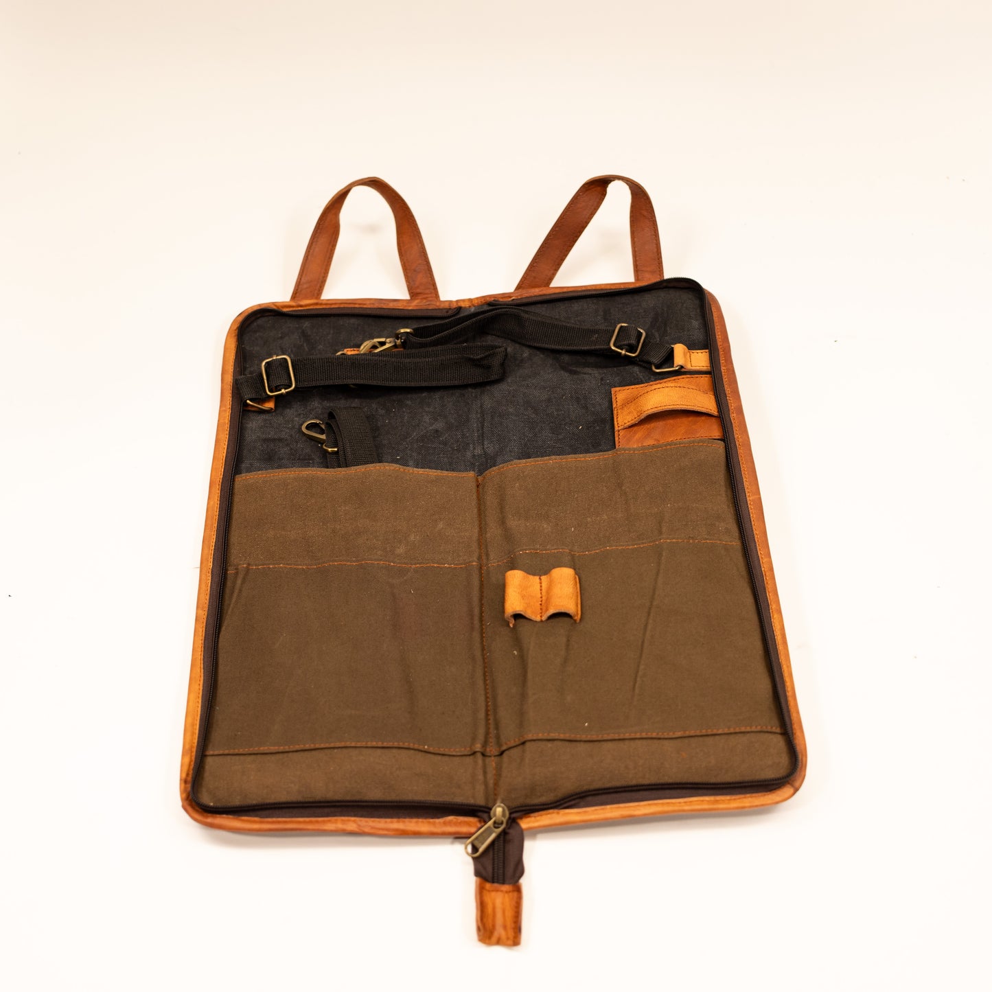 Zyn Luxus-Sticktasche aus Leder und Canvas