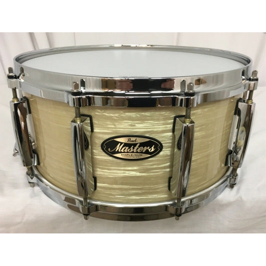 Pearl Masters Maple Gum 14 X 6.5 SNARE DRUM Platinum Gold Oyster