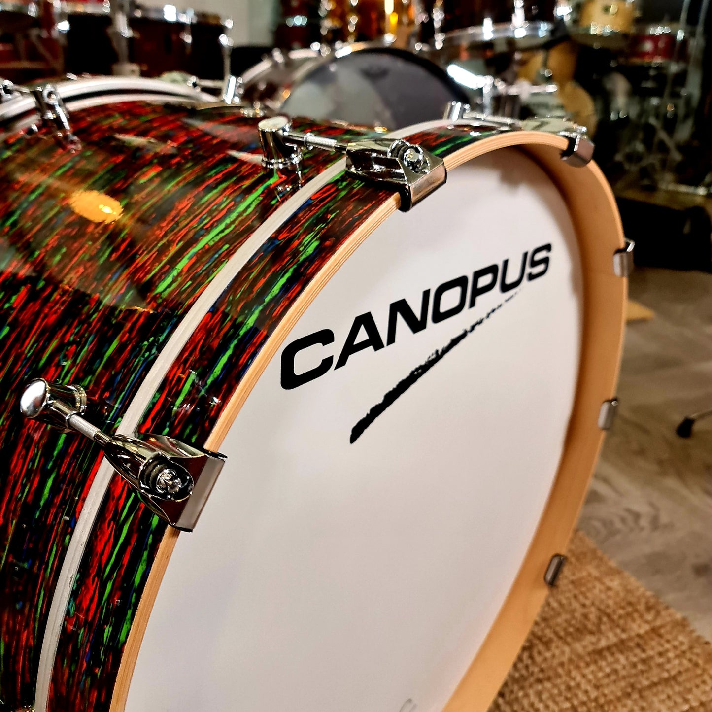 CANOPUS NV60 M2 Psychedelic Red 22 13 16