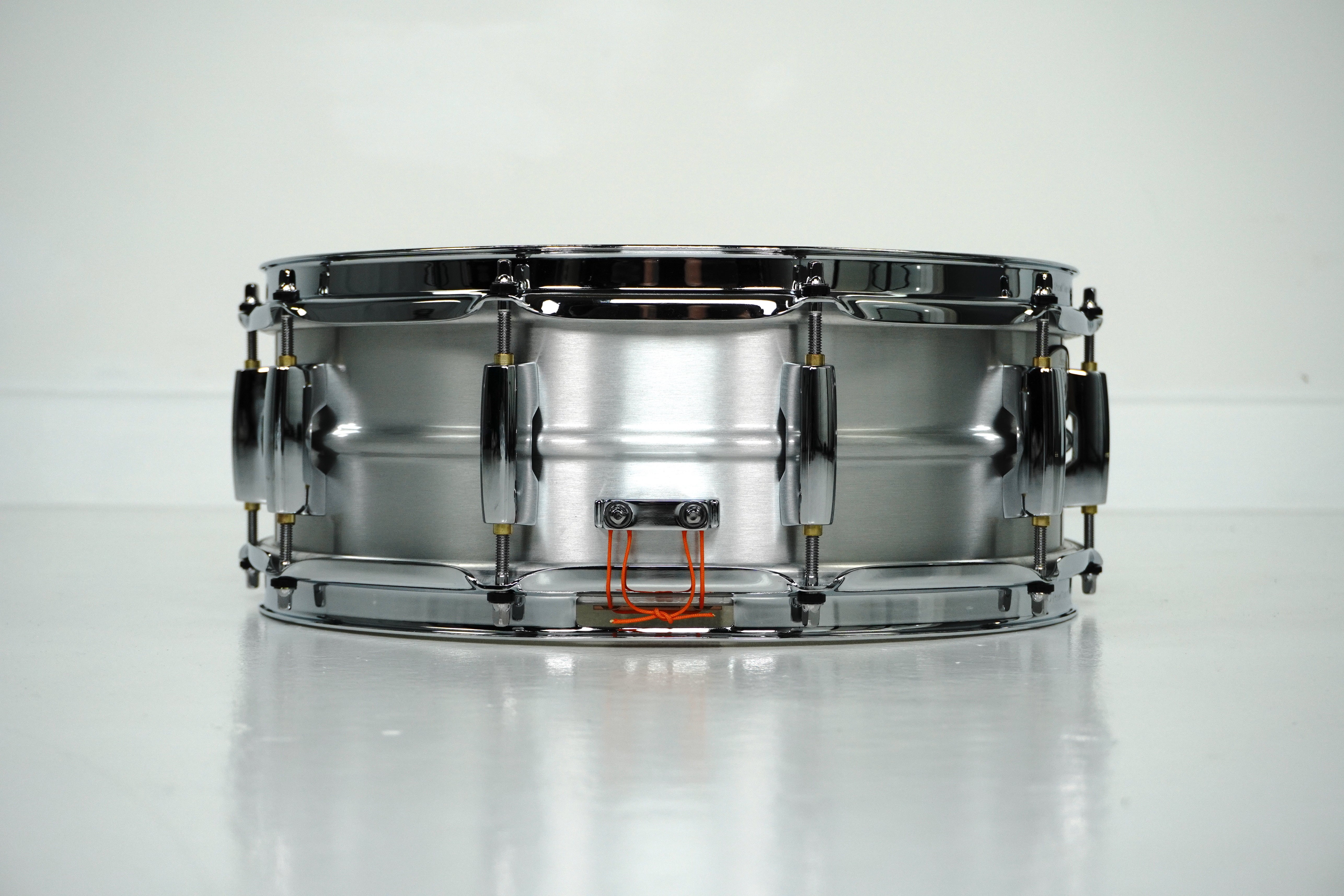 Tobă Pearl Sensitone 14 x 5Tobă Pearl Sensitone 14 x 5  