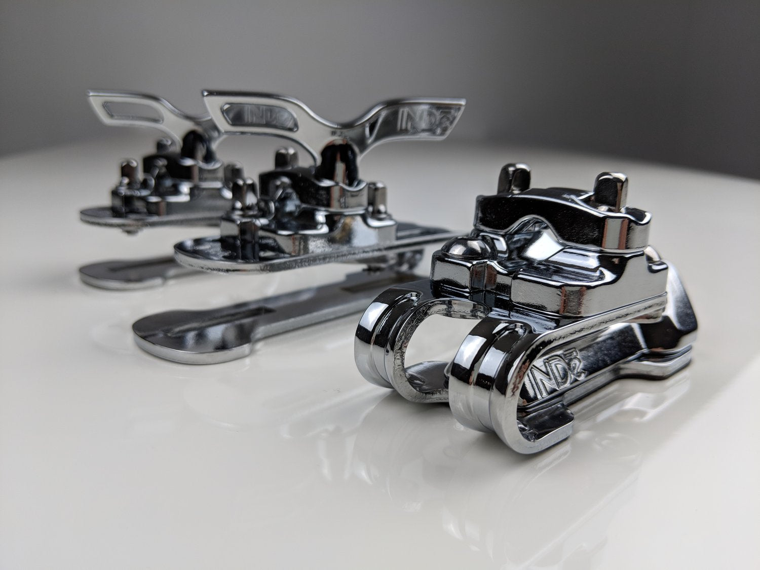 INDe BR2XL Suspension Bracket / Tom Mount 